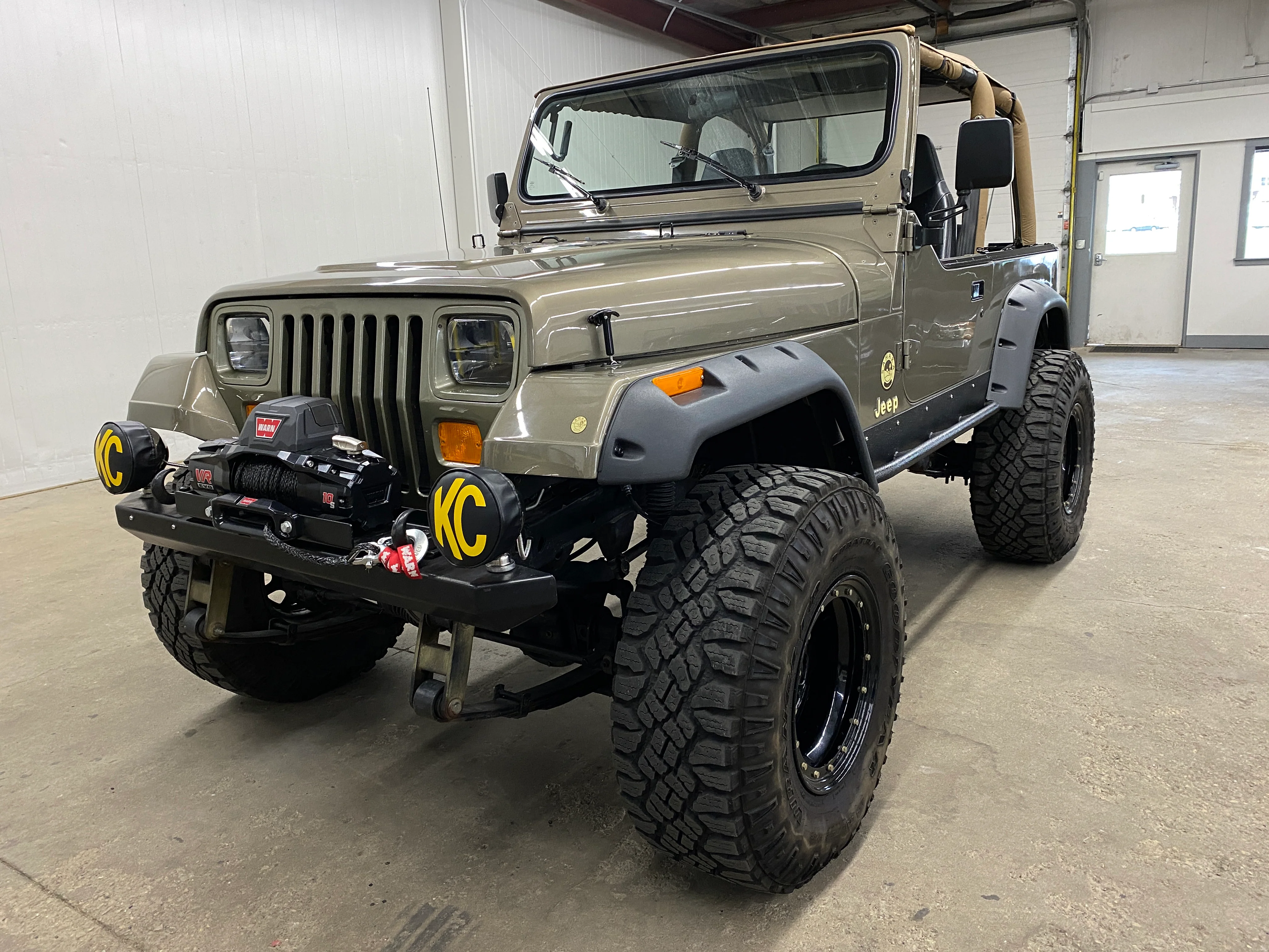 1990 Jeep Wrangler Sahara YJ Manual - SOLD - Image 10