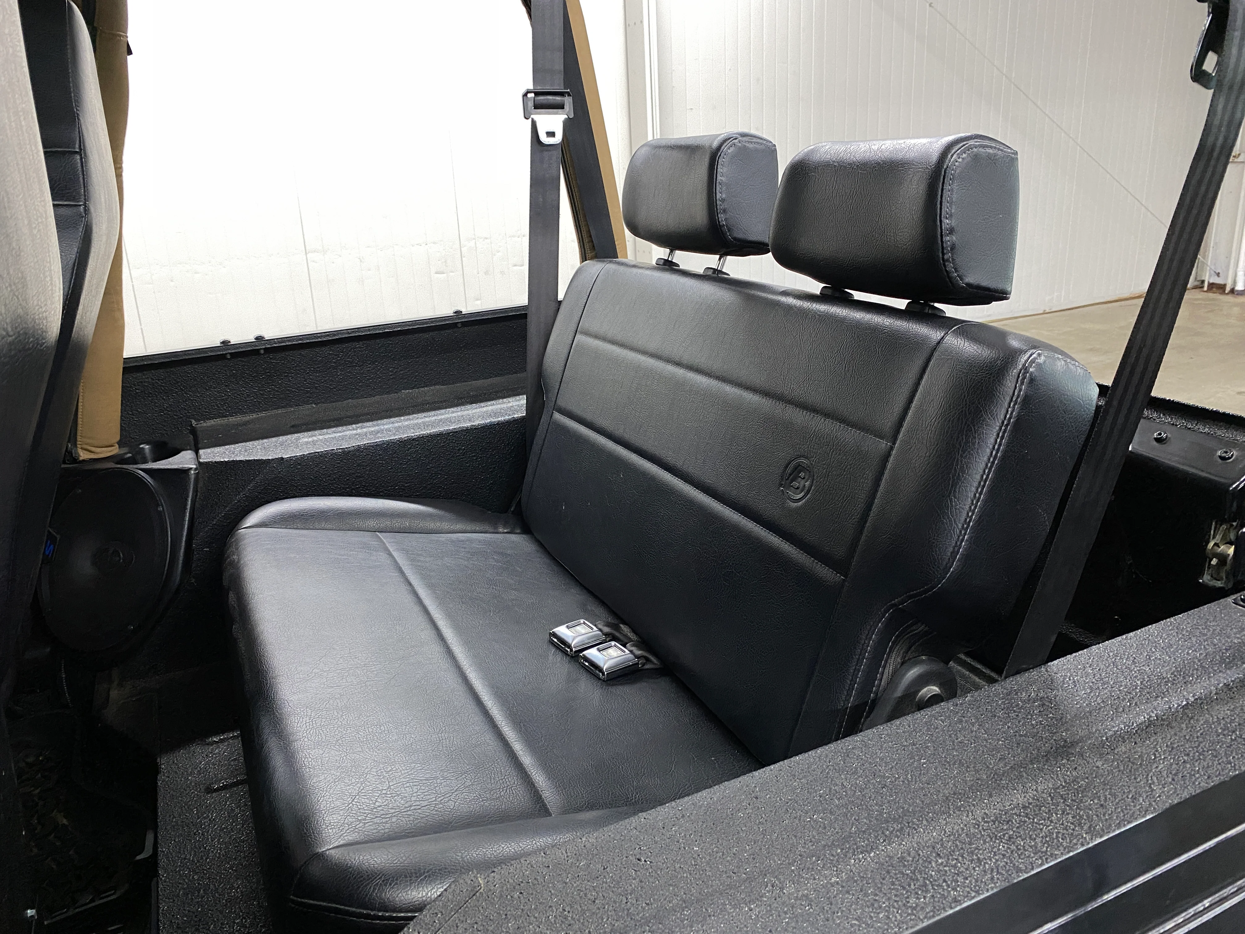 1990 Jeep Wrangler Sahara YJ Manual - SOLD - Image 15