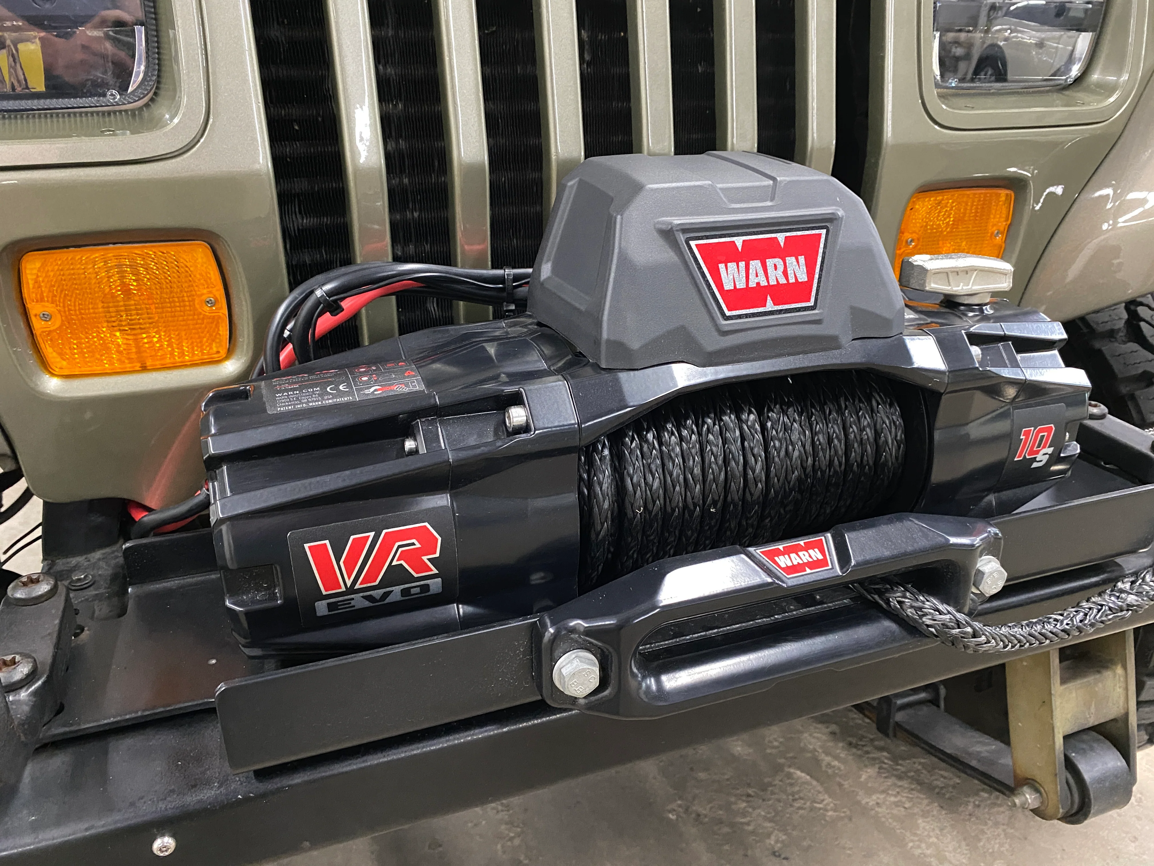 1990 Jeep Wrangler Sahara YJ Manual - SOLD - Image 9