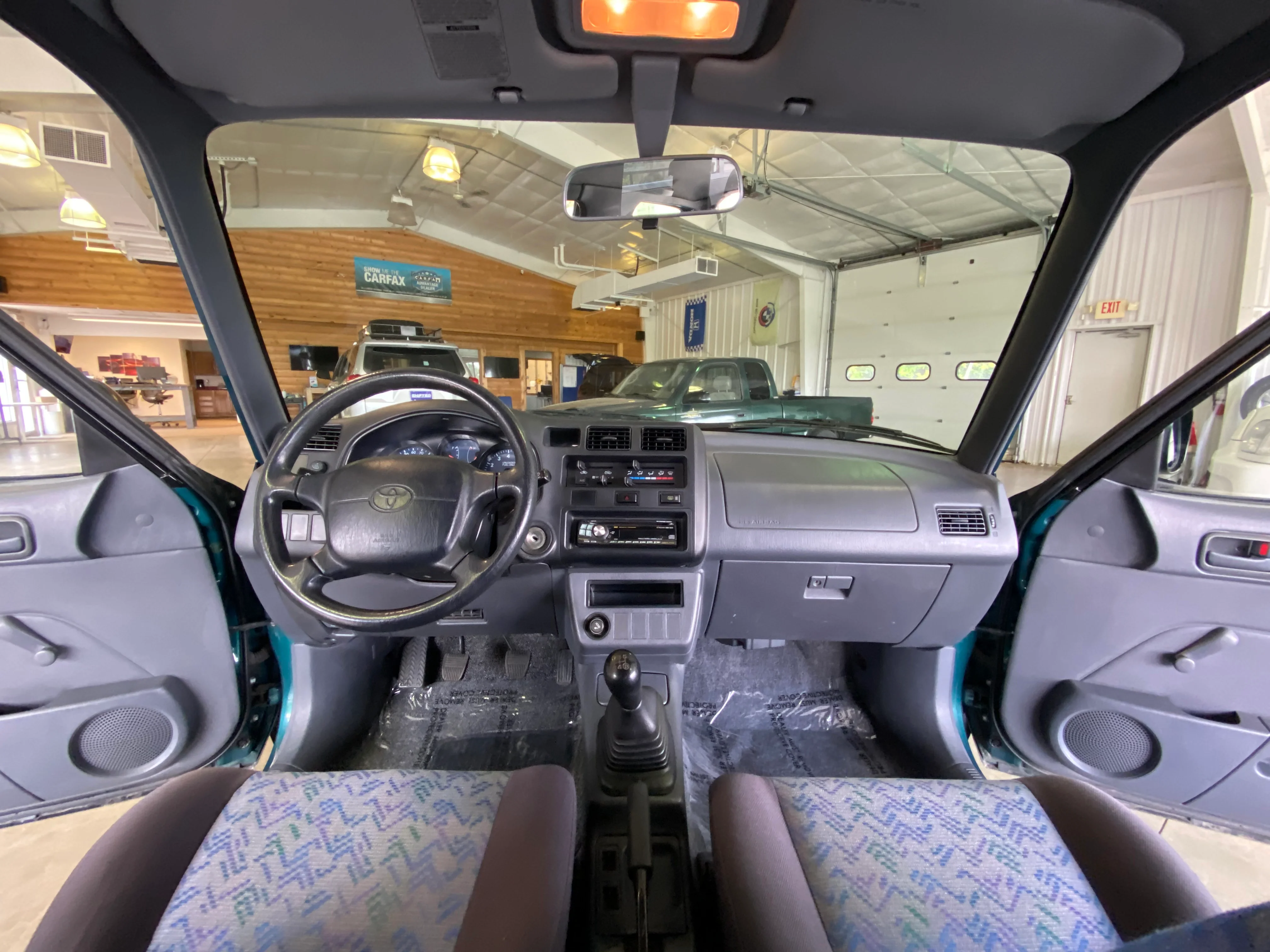SOLD - 1996 Toyota RAV4 2-Door Manual - Image 15