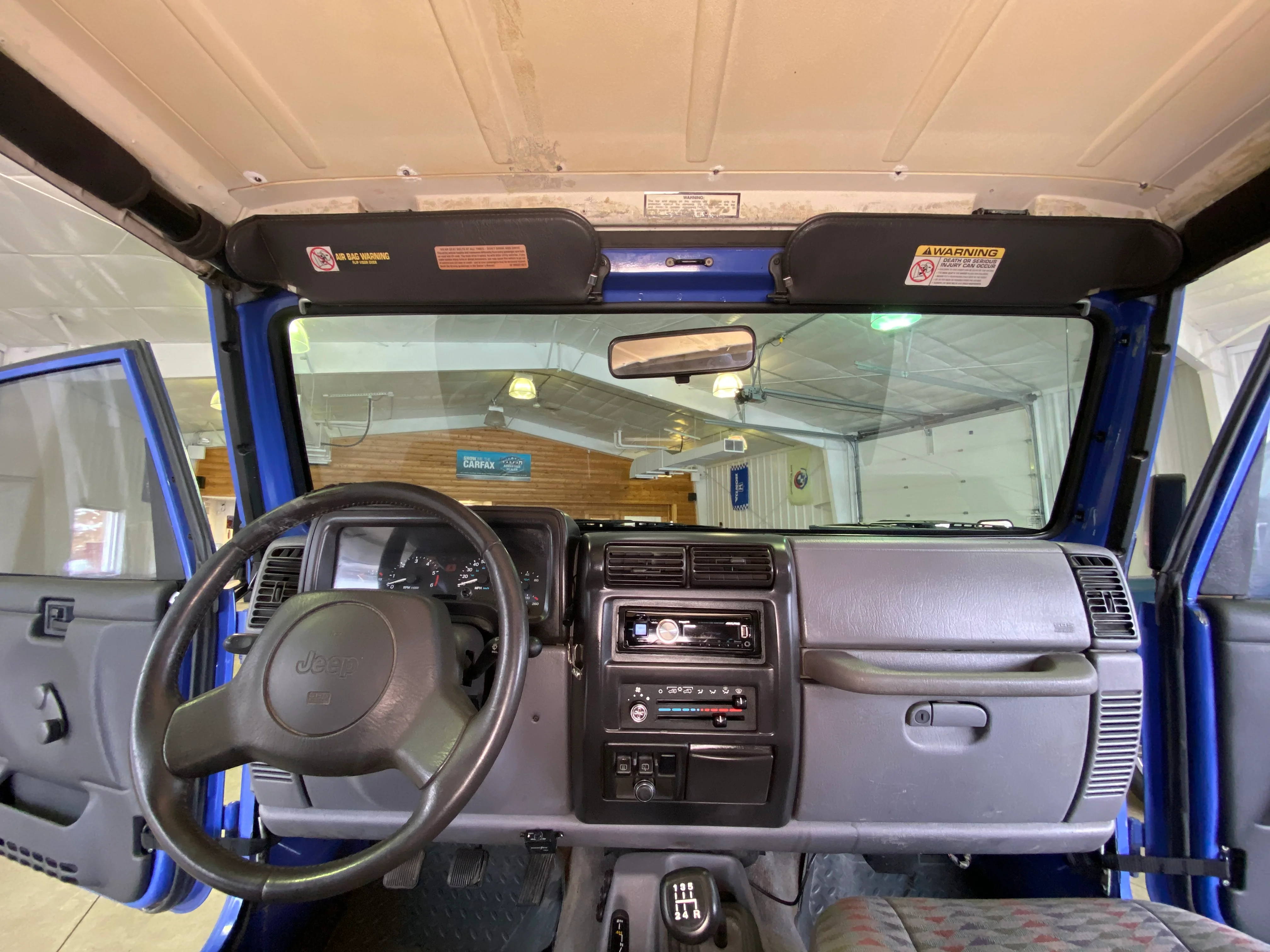 1997 Jeep Wrangler - Image 14
