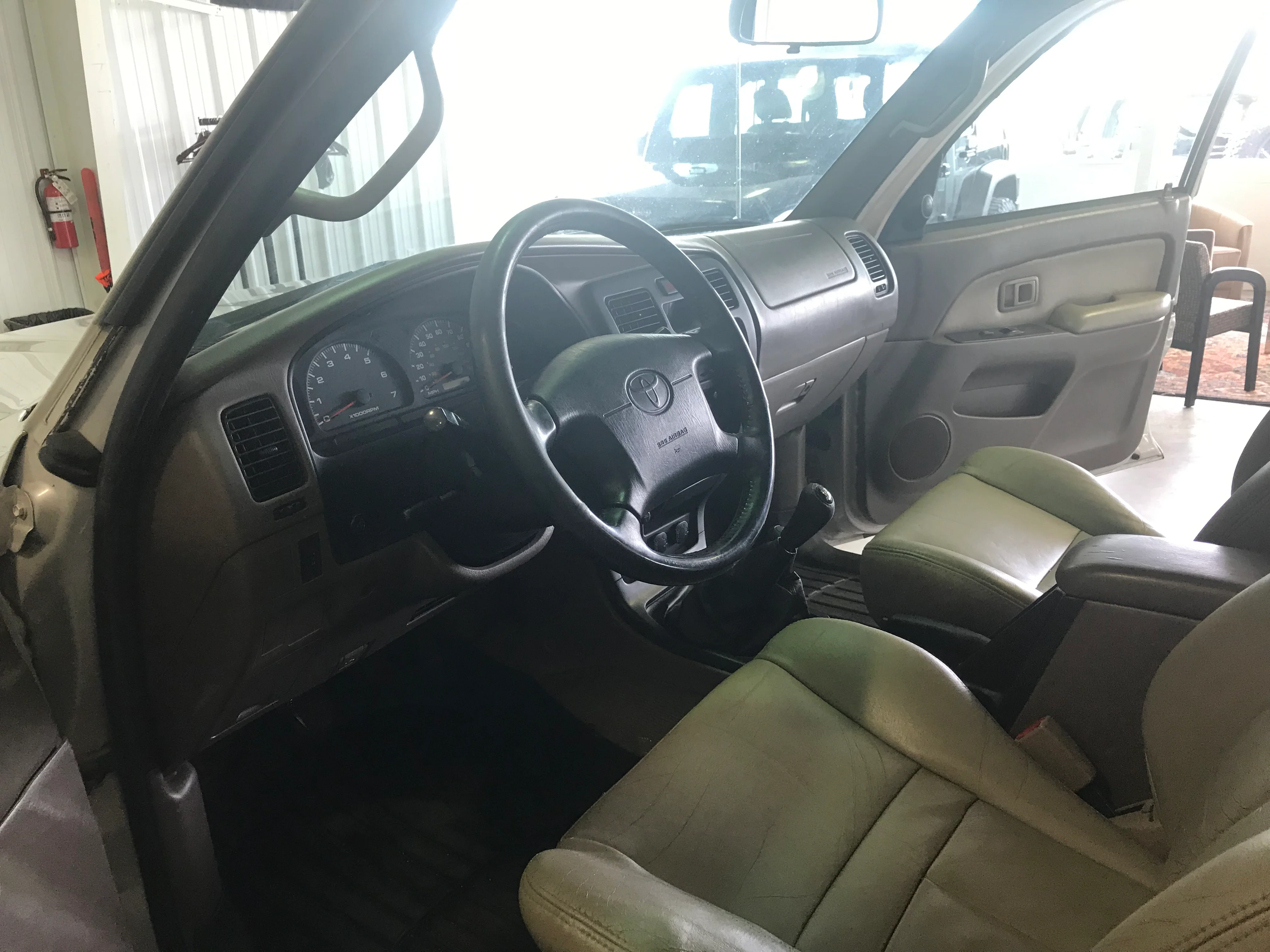 SOLD - 1999 Toyota 4Runner - Image 10