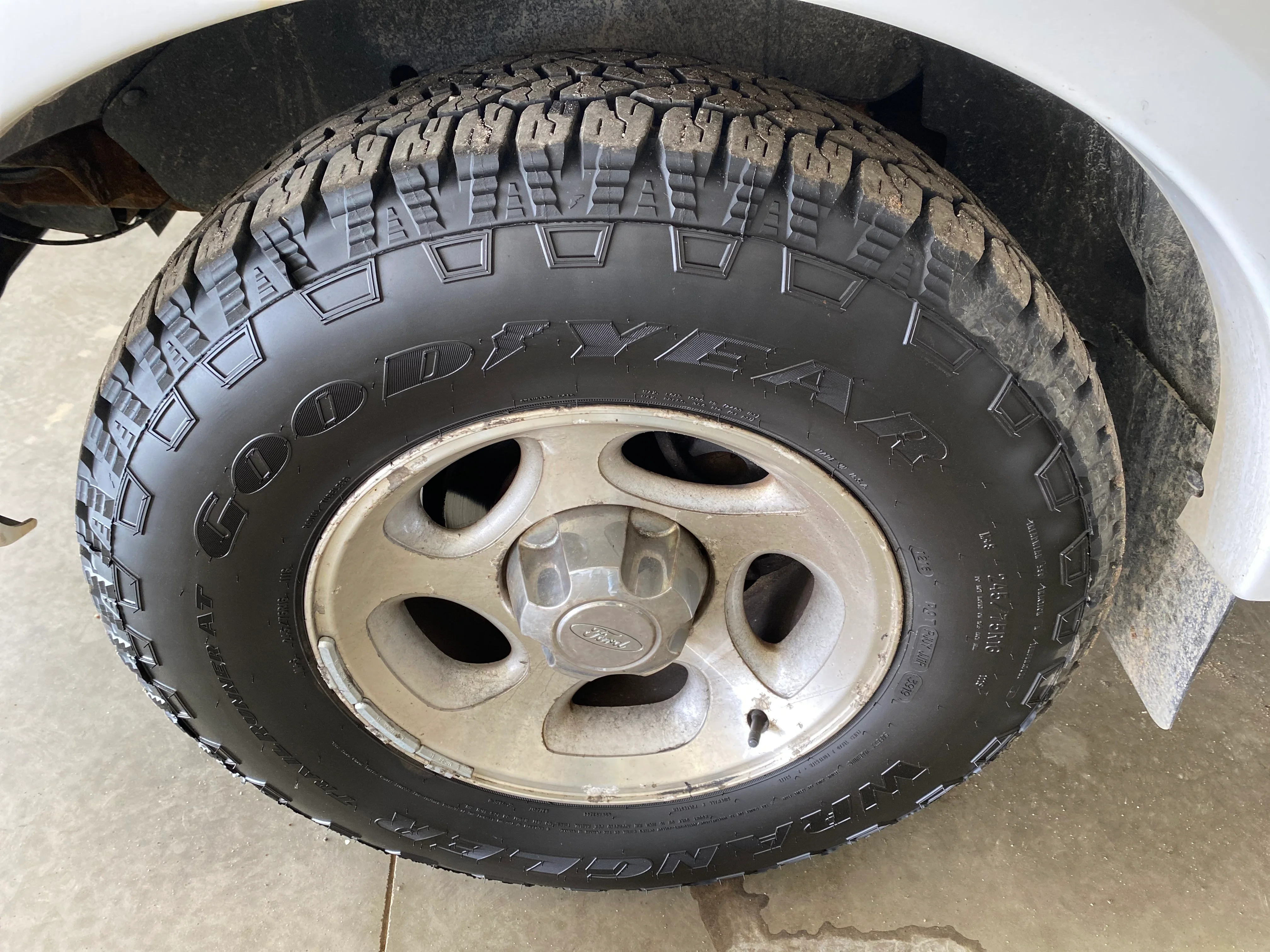 2001 Ford Ranger Edge 4.0L 4X4 - Image 9