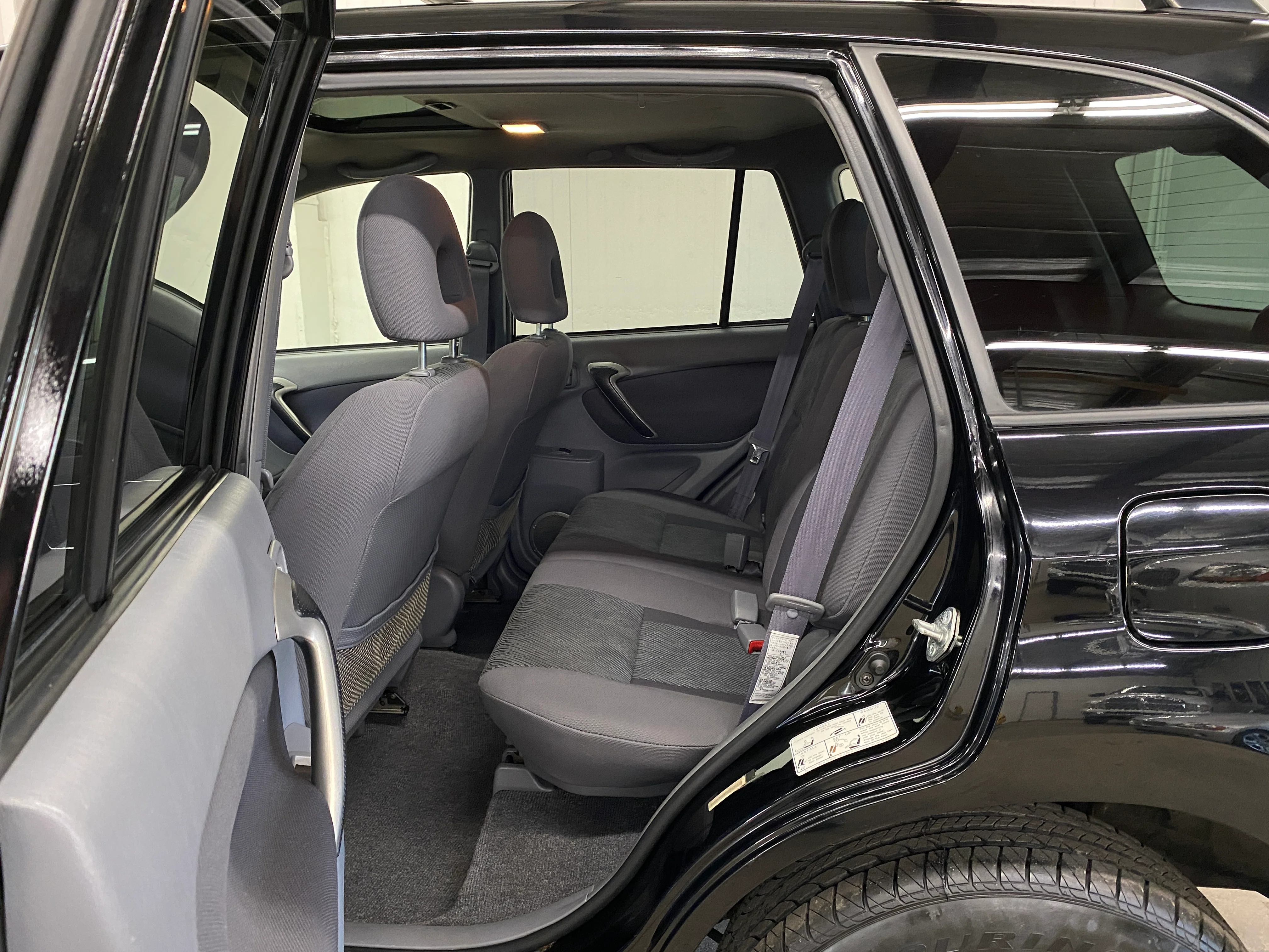 SOLD - 2002 Toyota RAV4 4WD Manual - Image 14