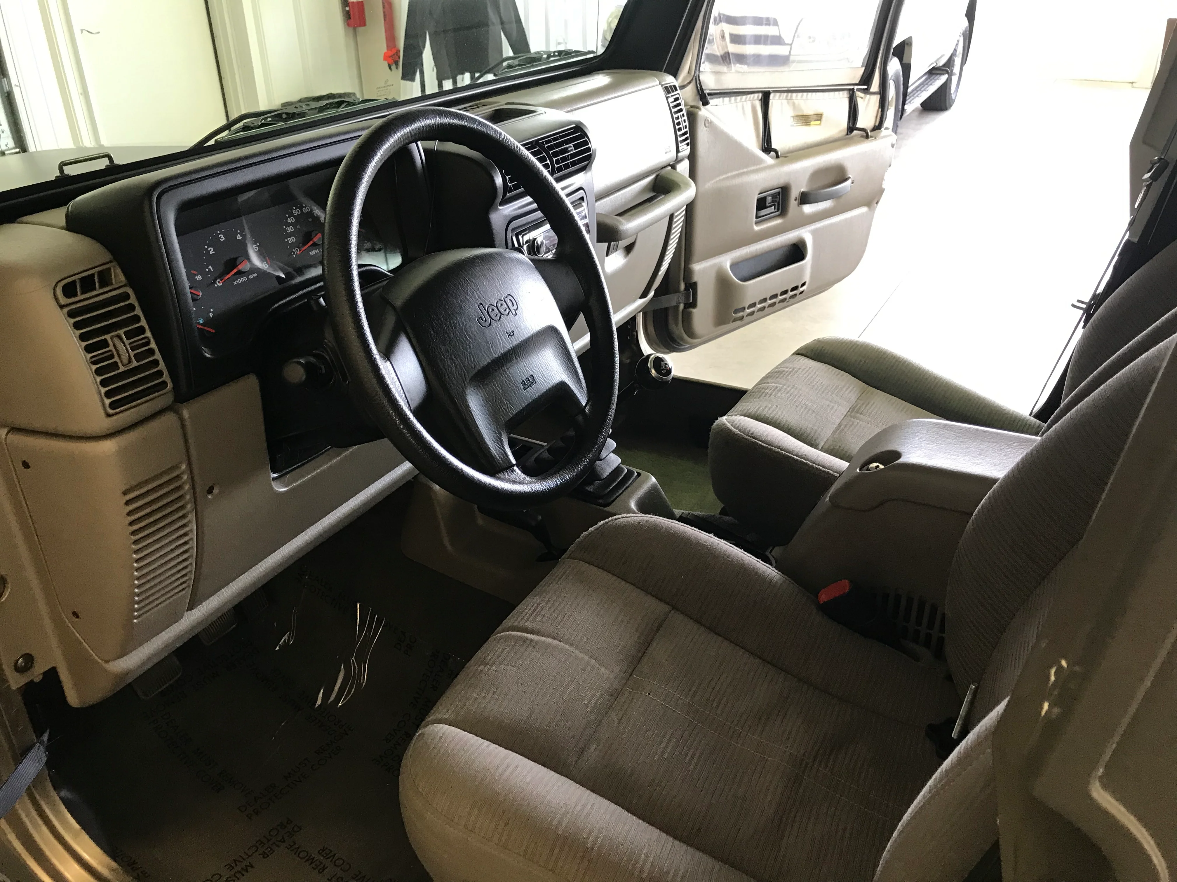 2003 Jeep Wrangler X - Image 10