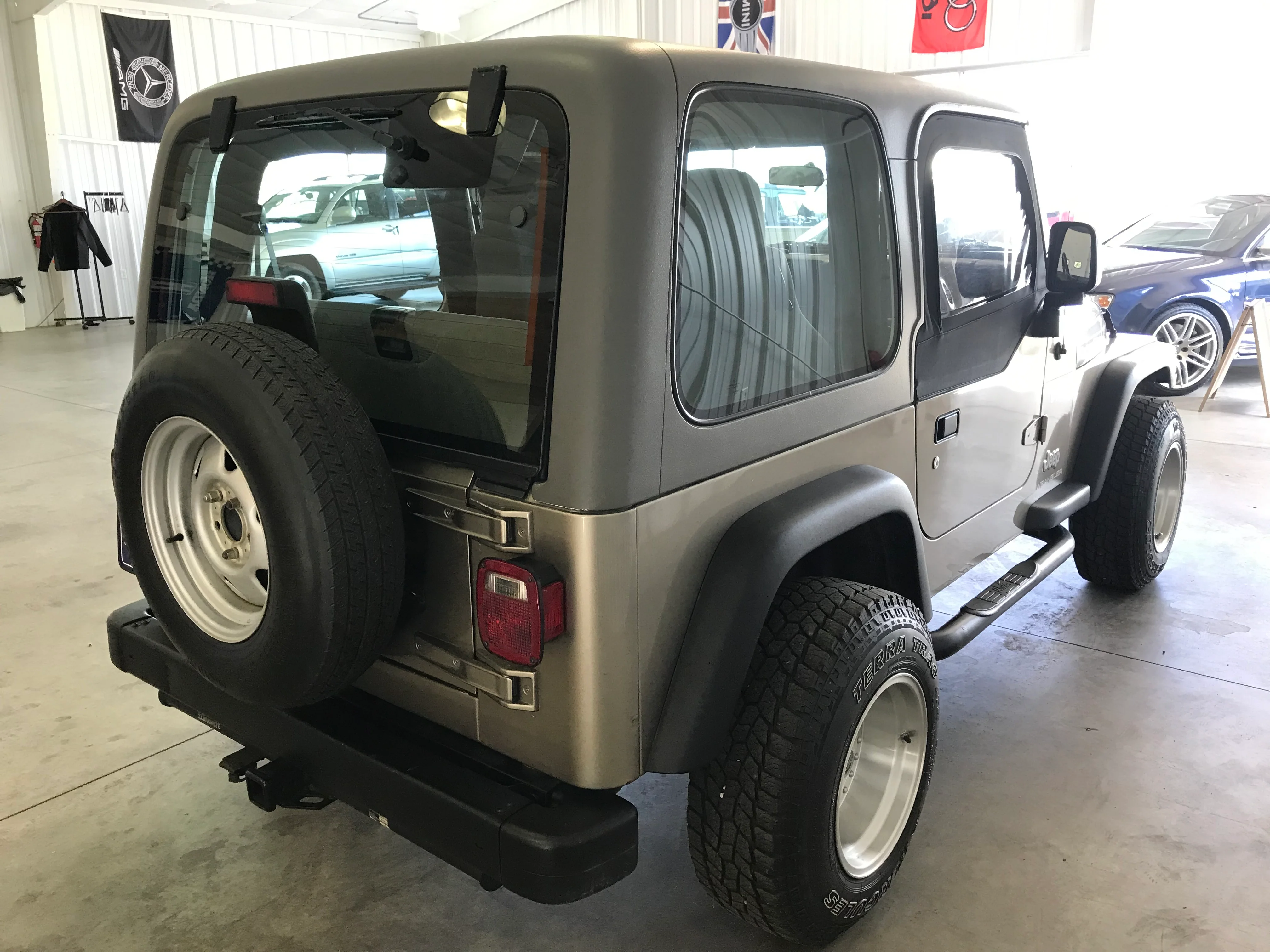 2003 Jeep Wrangler X - Image 5