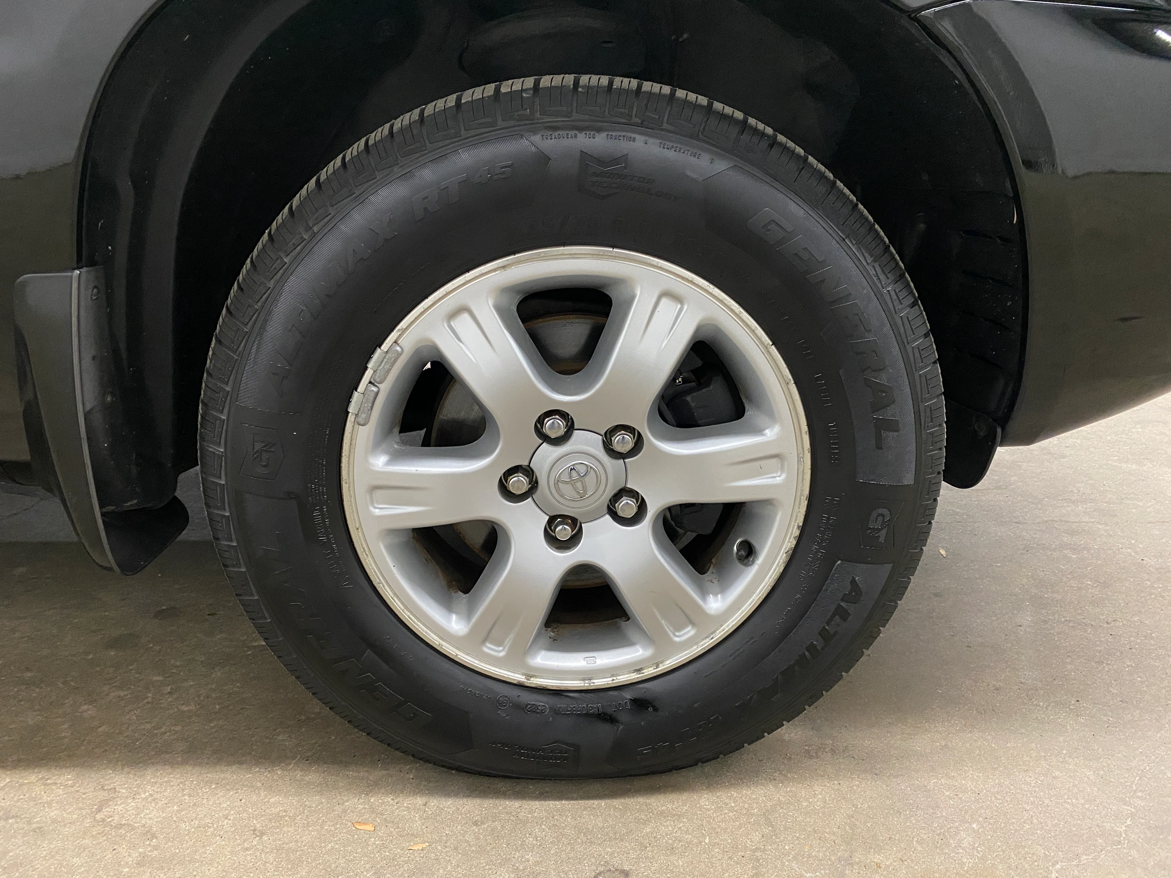 2003 Toyota Highlander V6 4WD - Image 33