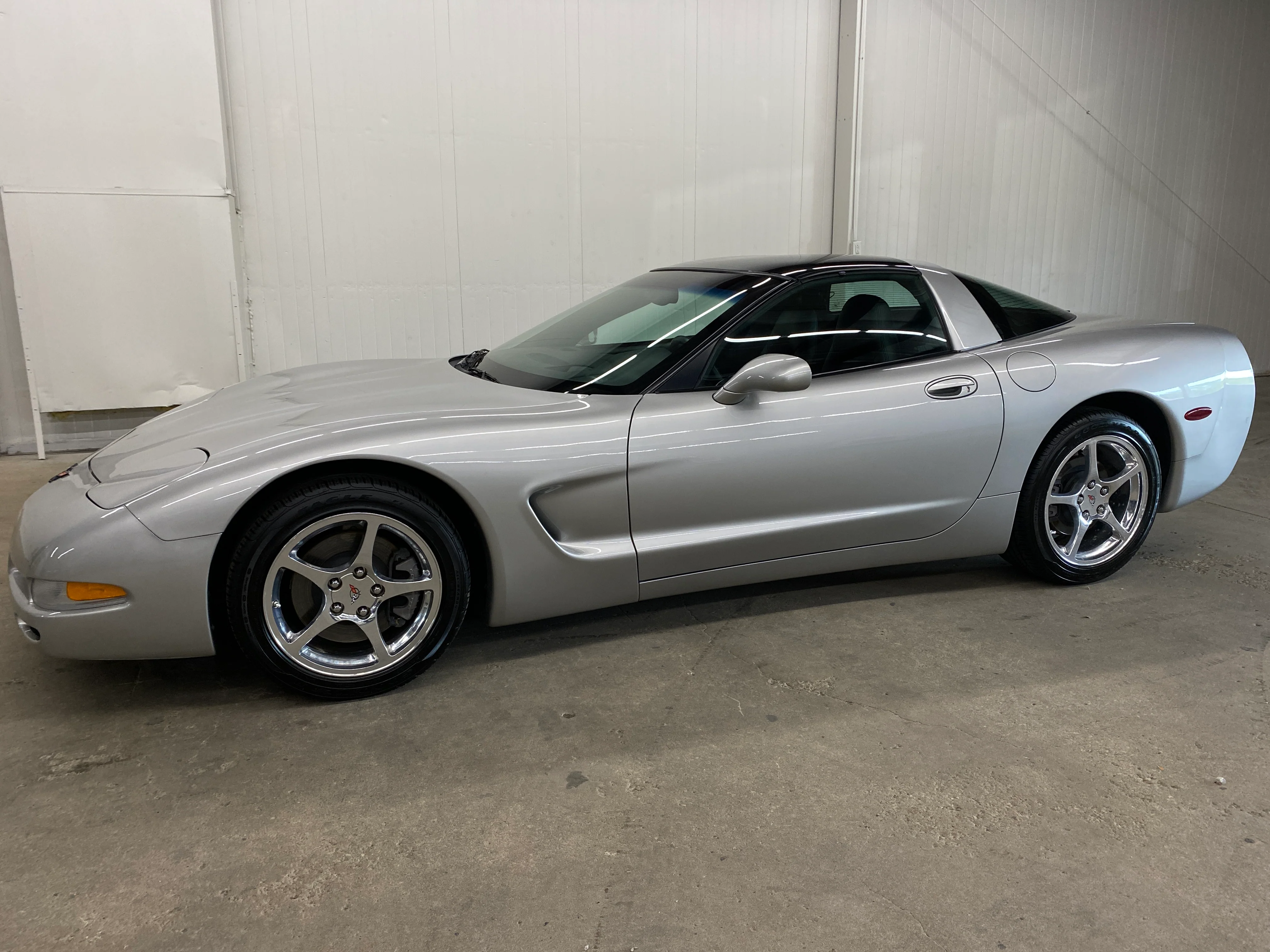 2004 Chevrolet Corvette Coupe