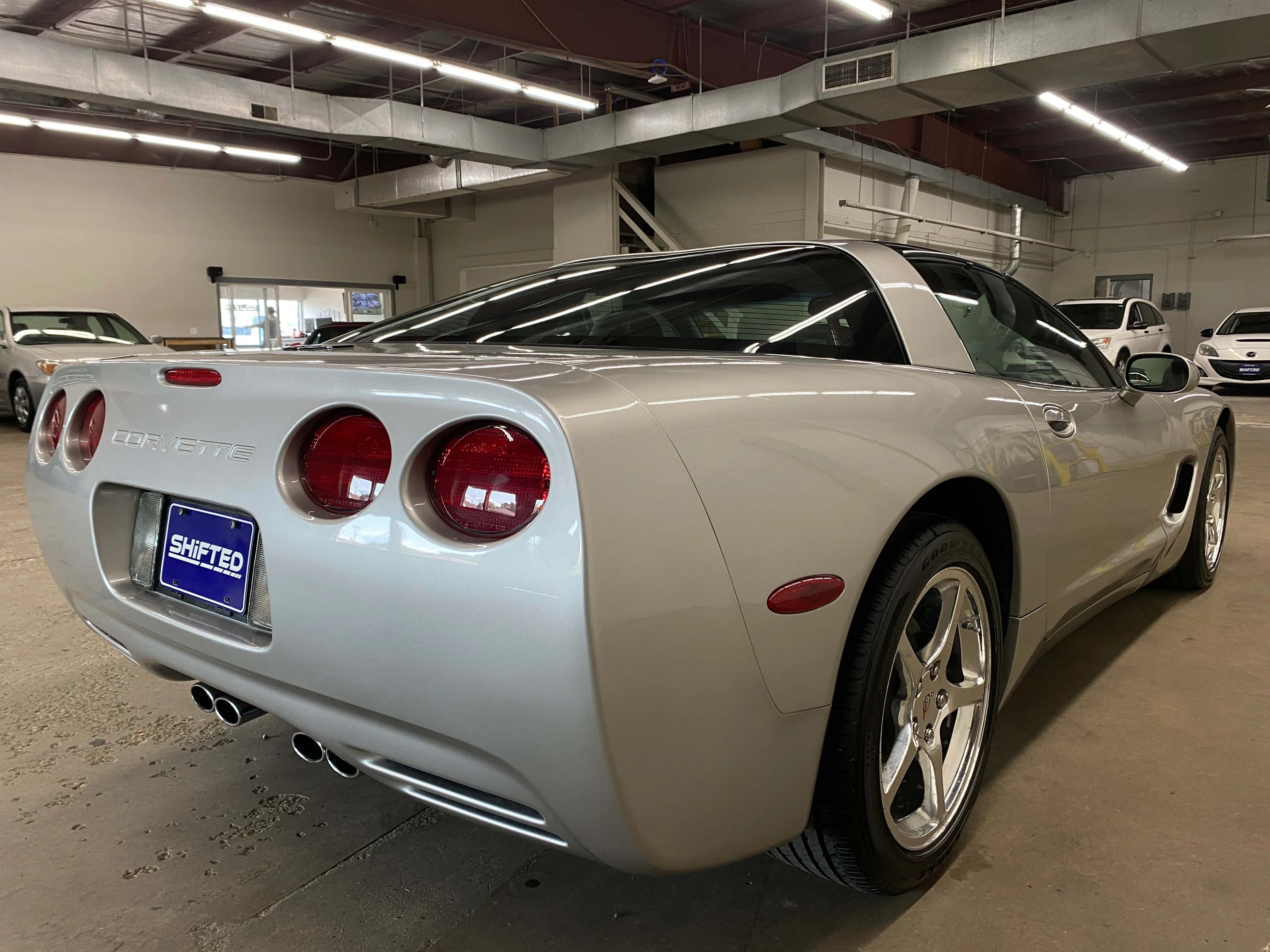 2004 Chevrolet Corvette Coupe - Image 5