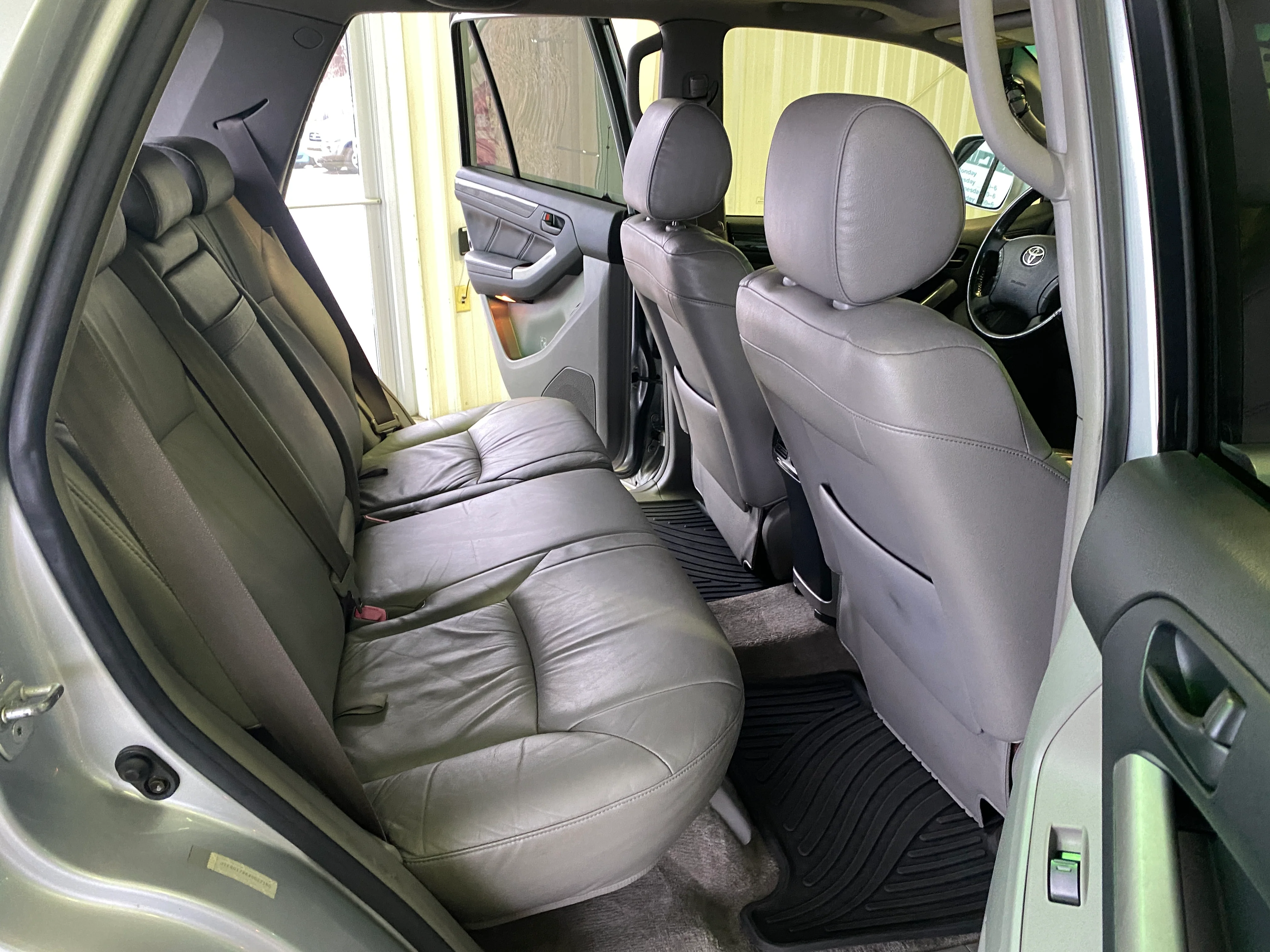 2004 Toyota 4Runner Limited V6 4WD - Image 15