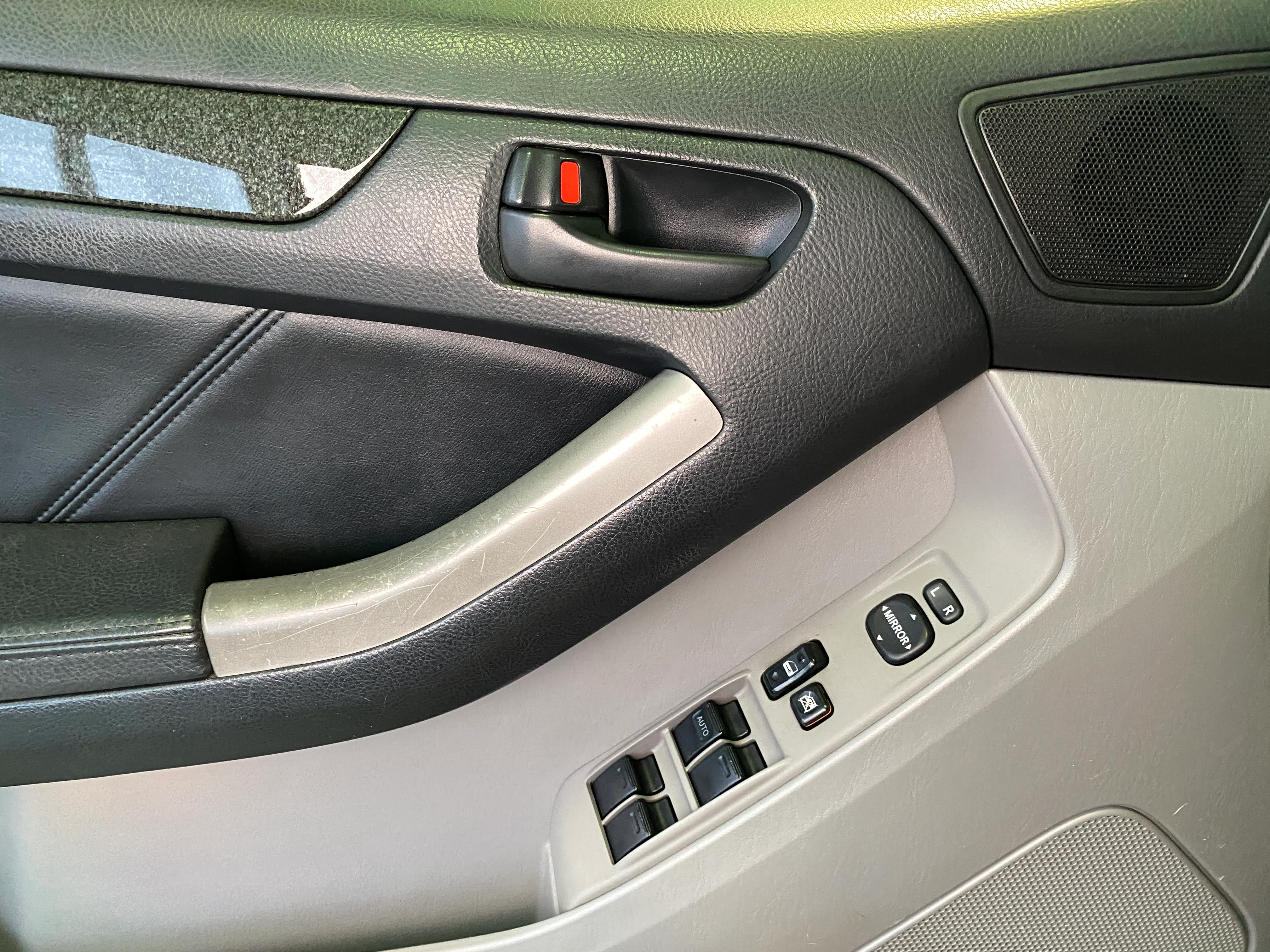 2004 Toyota 4Runner Limited V6 4WD - Image 27