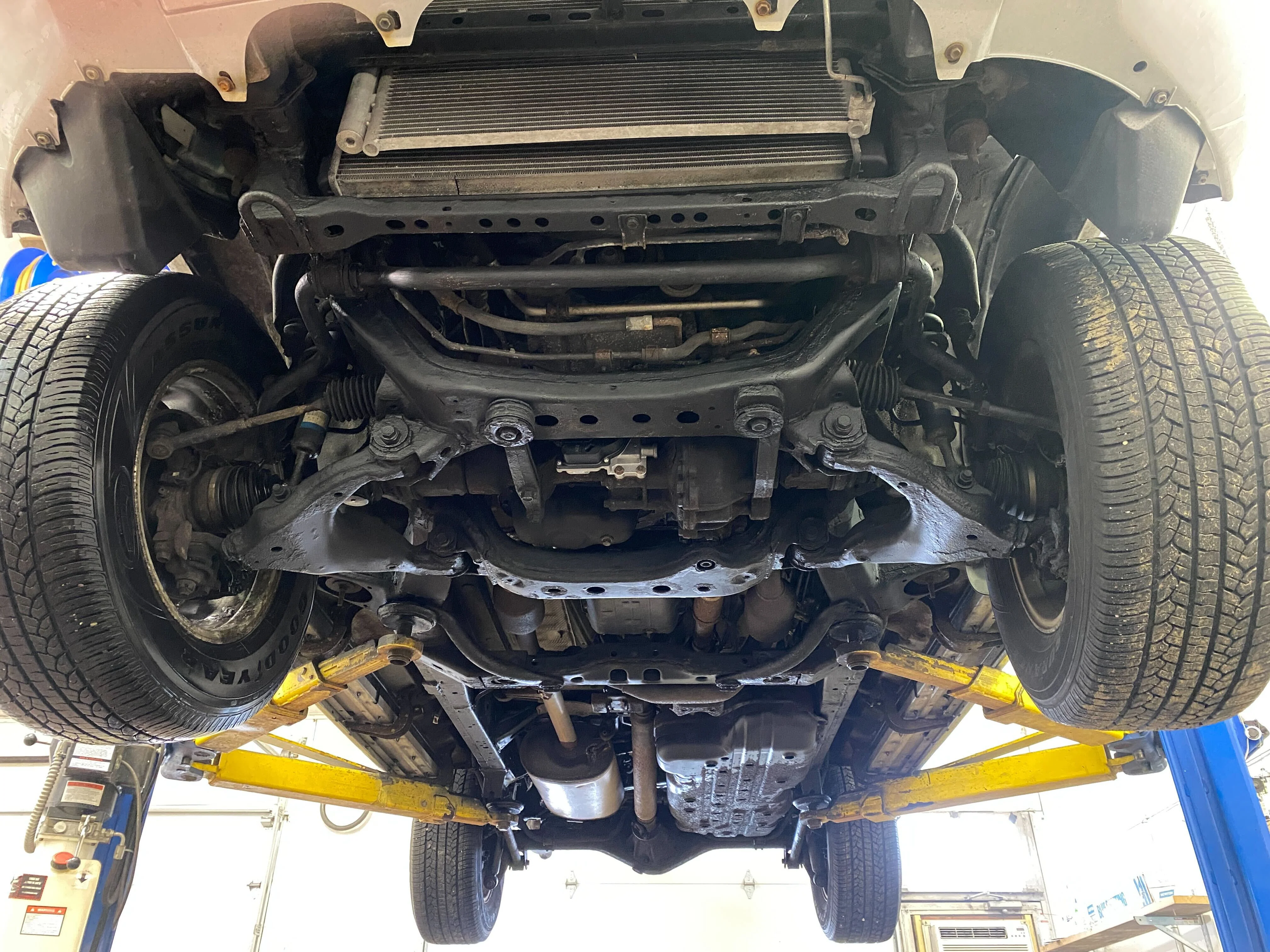 2004 Toyota 4Runner Limited V6 4WD - Image 35
