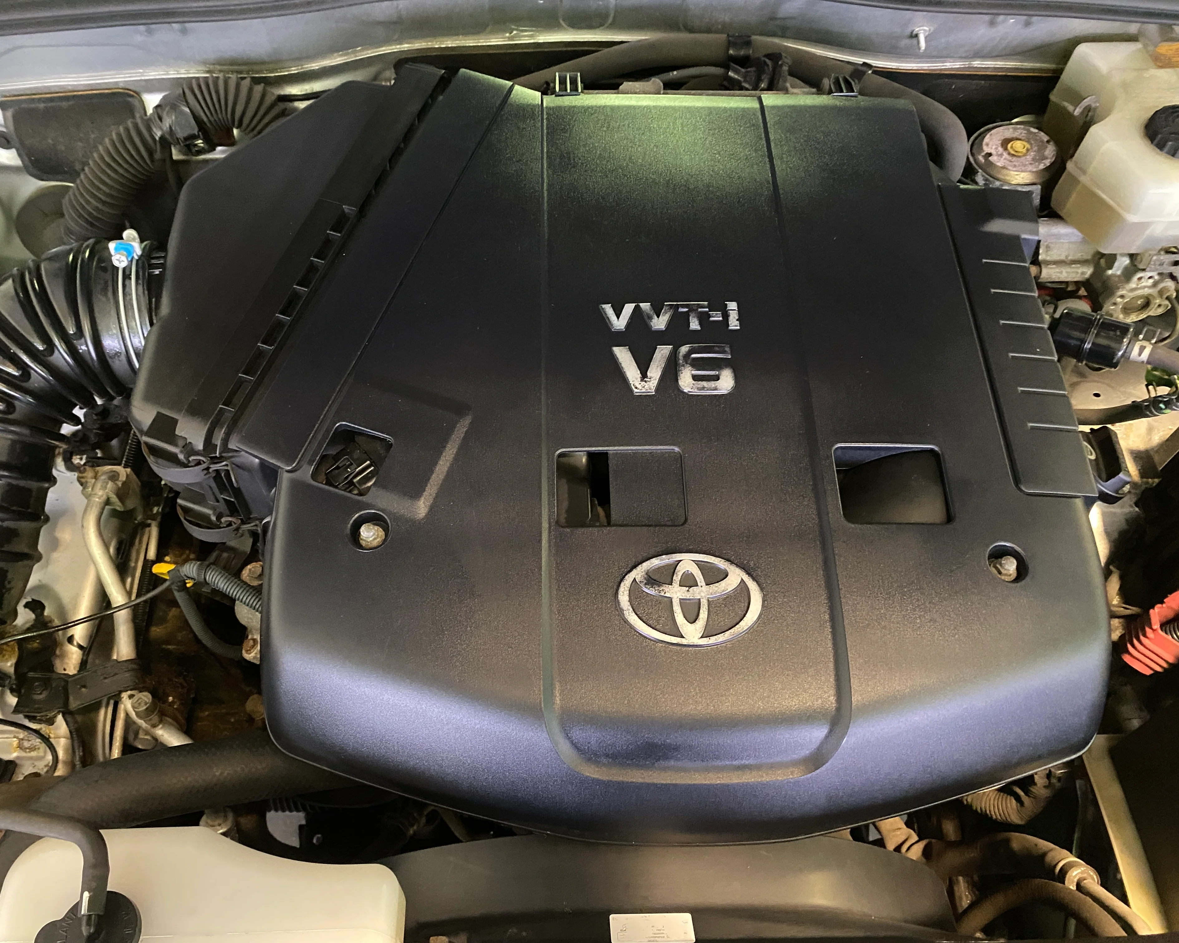 2004 Toyota 4Runner Limited V6 4WD - Image 8