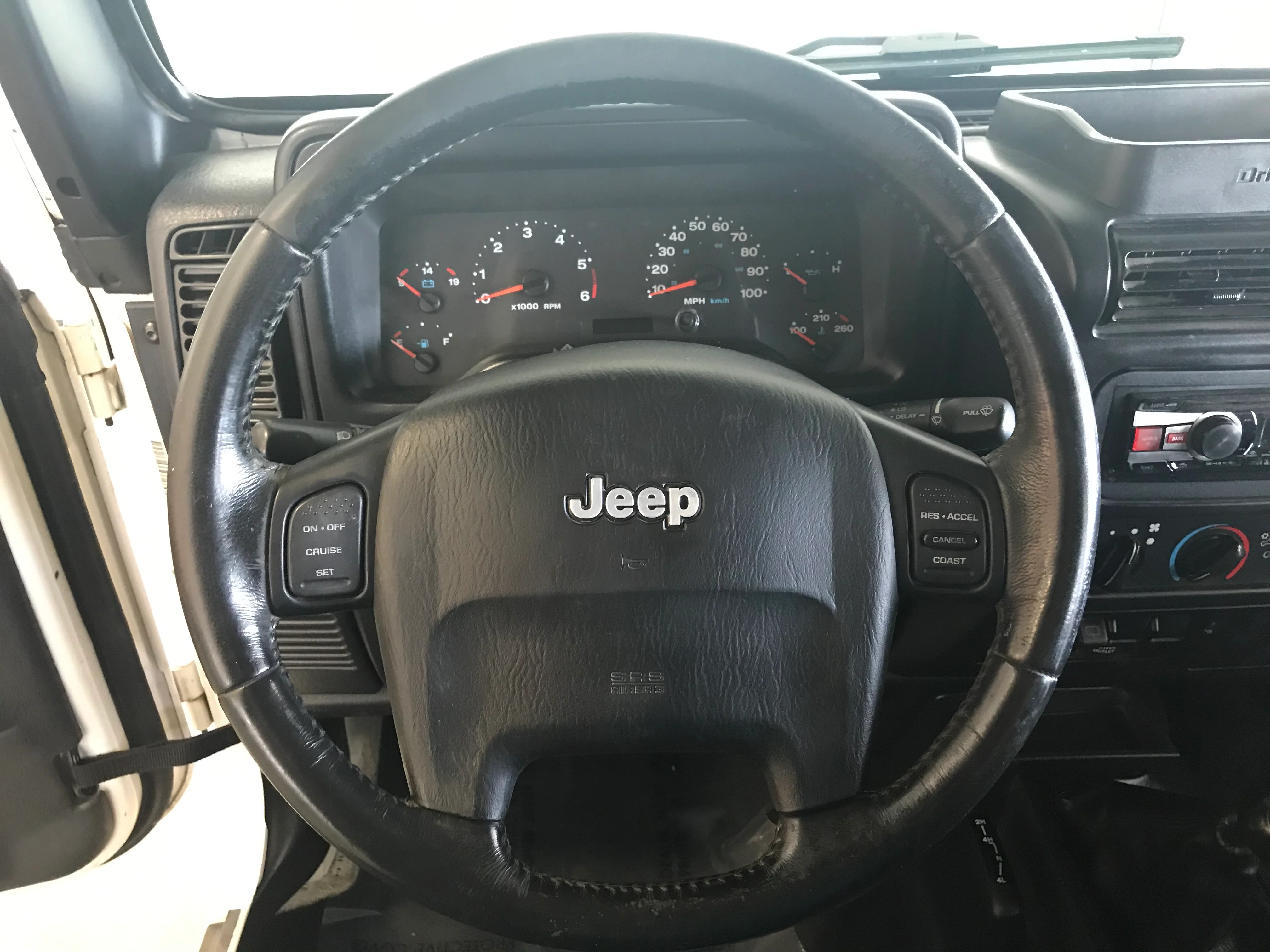 2005 Jeep Wrangler - Image 15