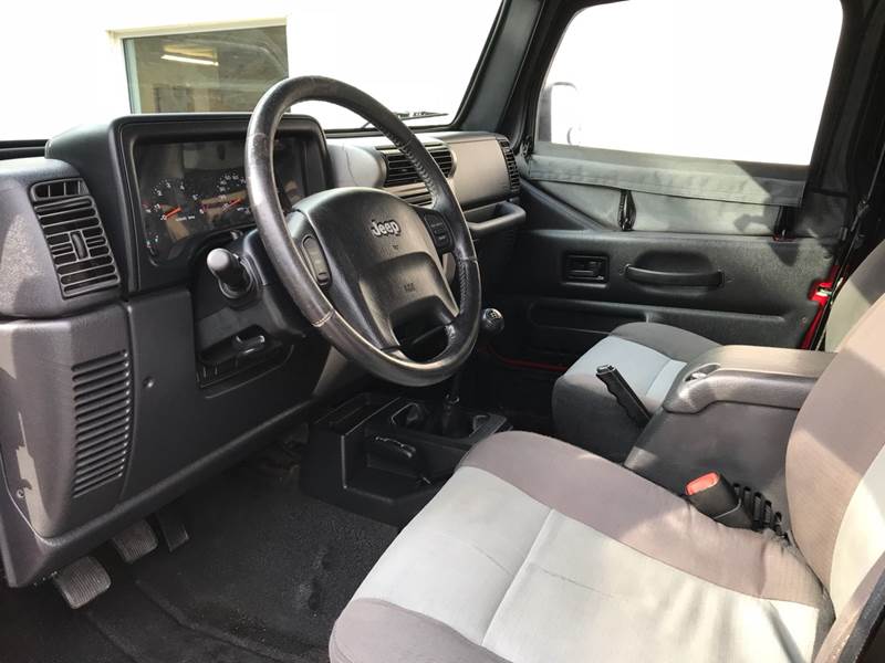 2005 Jeep Wrangler - Image 8