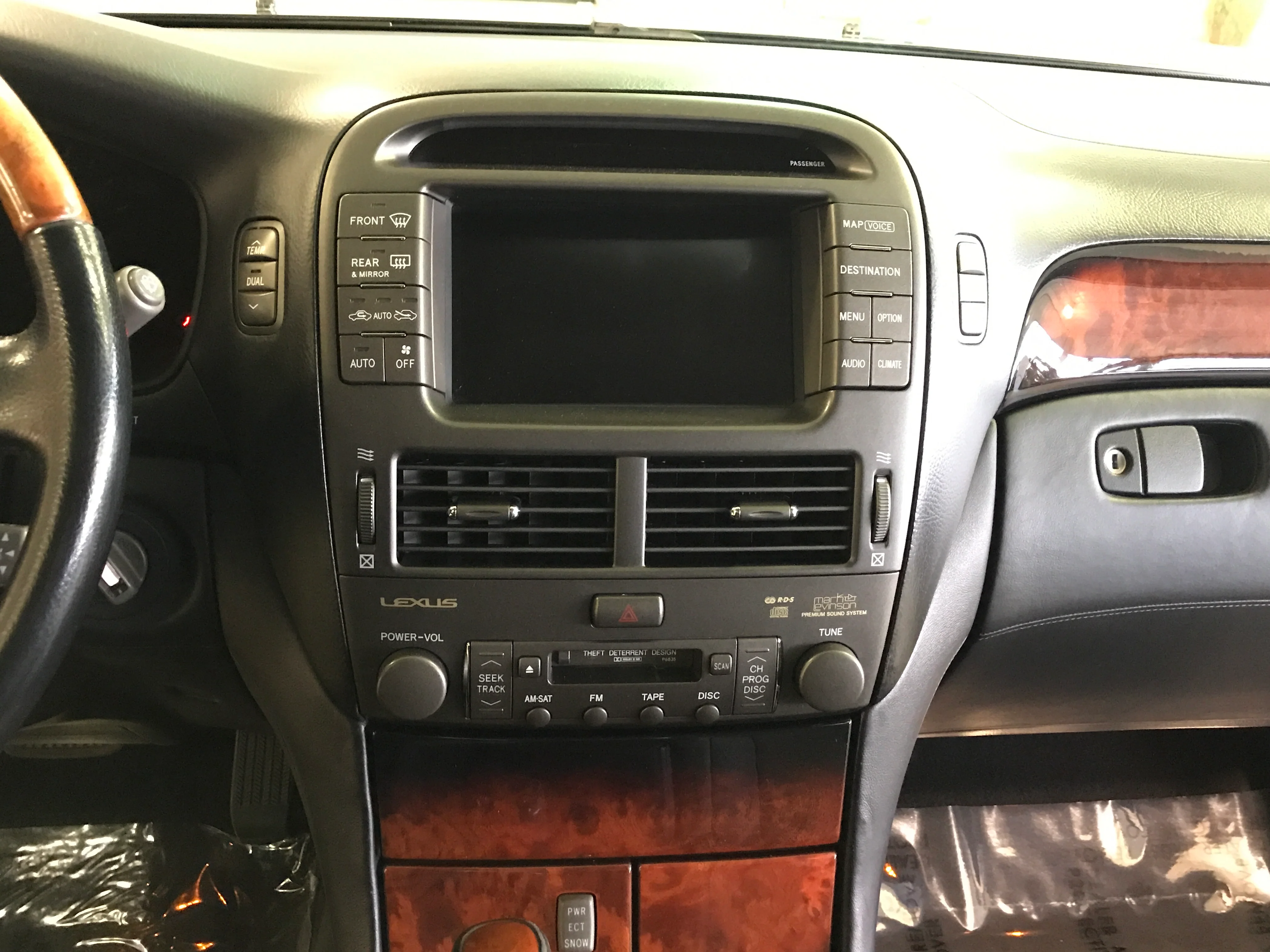 2005 Lexus LS430 - Image 20