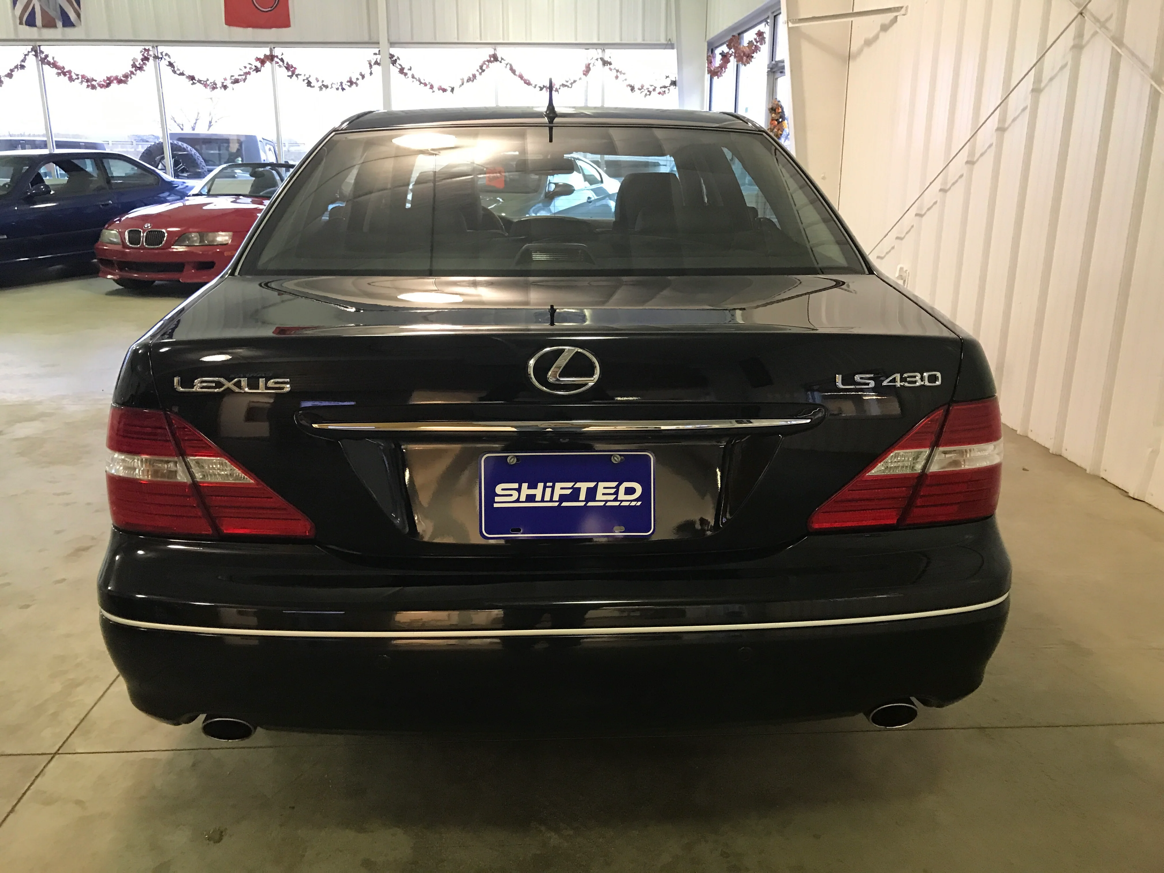 2005 Lexus LS430 - Image 4