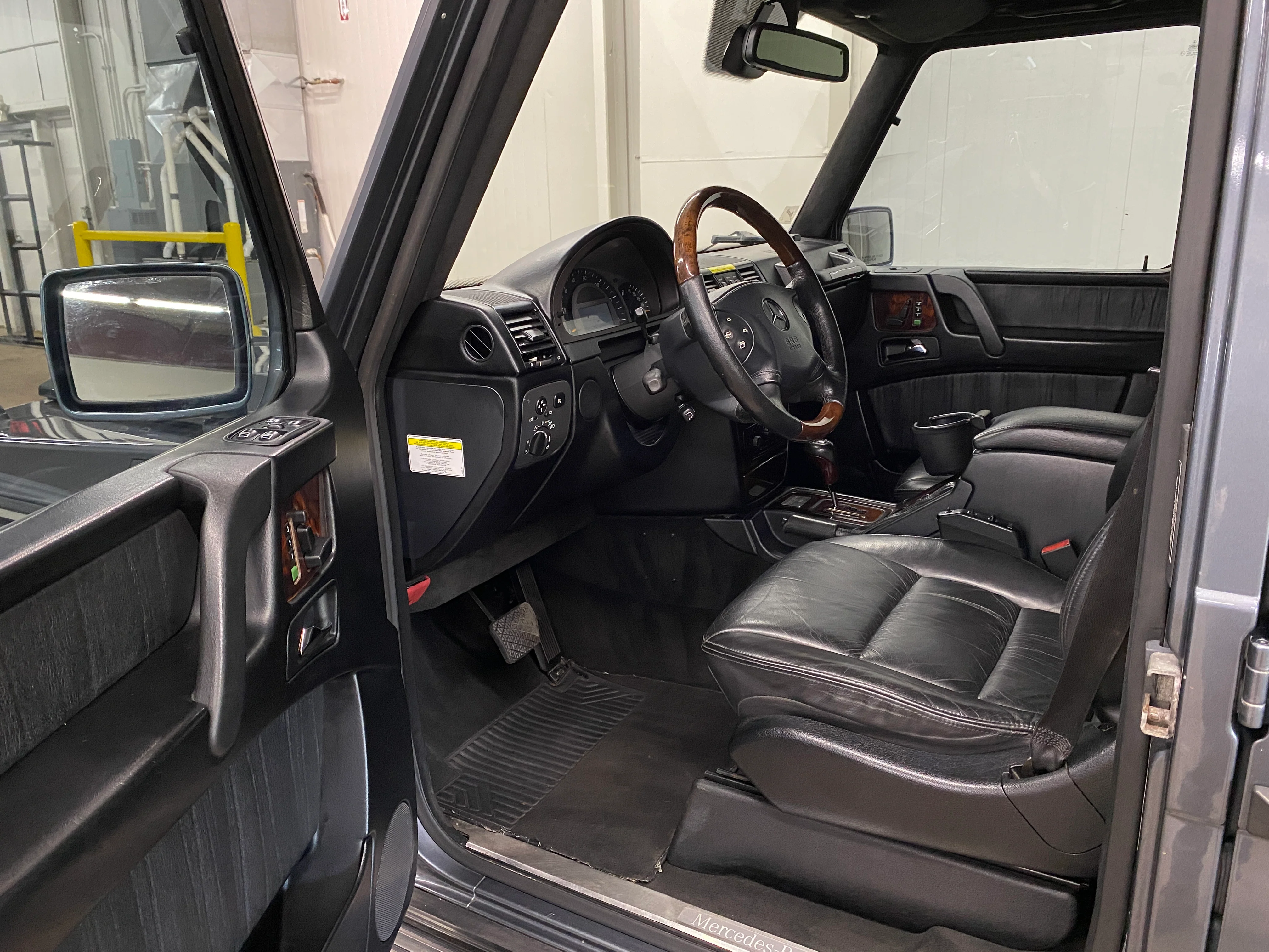 2005 Mercedes-Benz G500 Grand Edition - Image 10