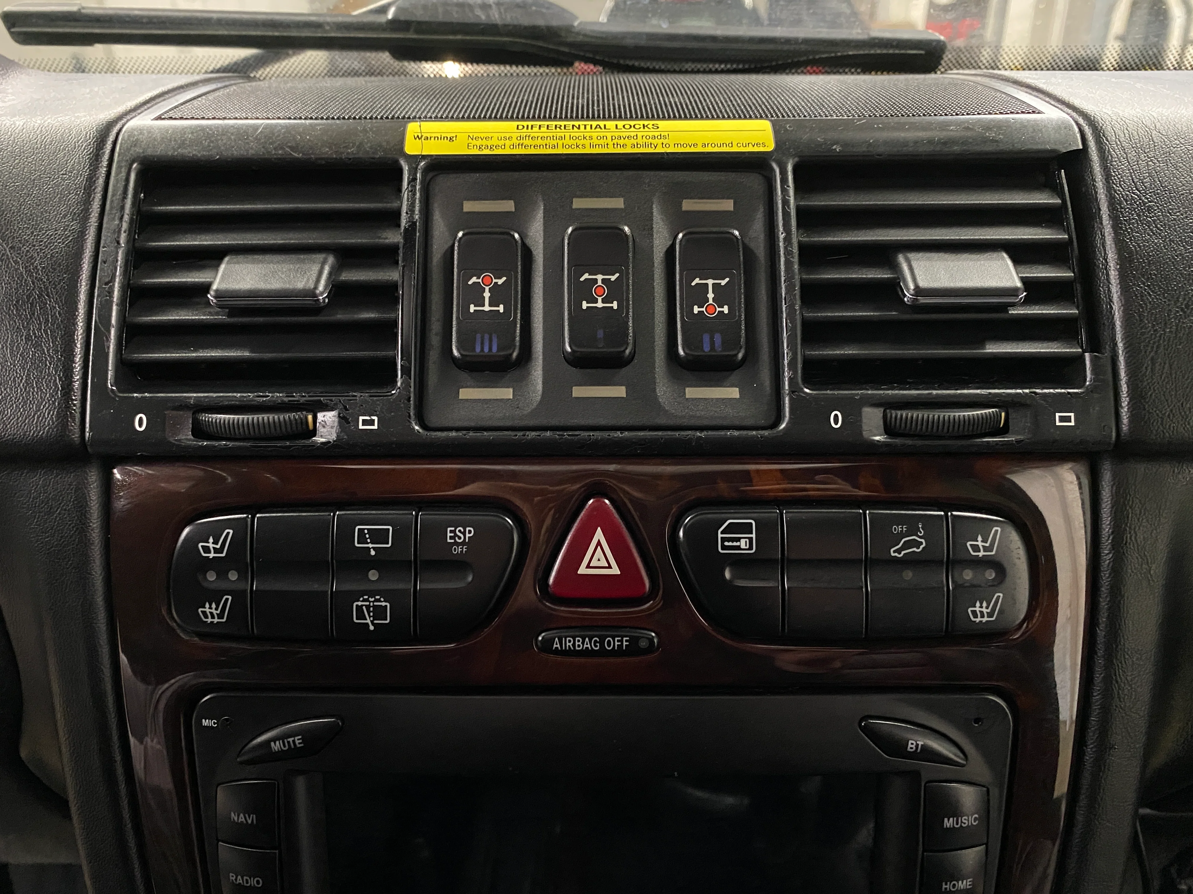 2005 Mercedes-Benz G500 Grand Edition - Image 26
