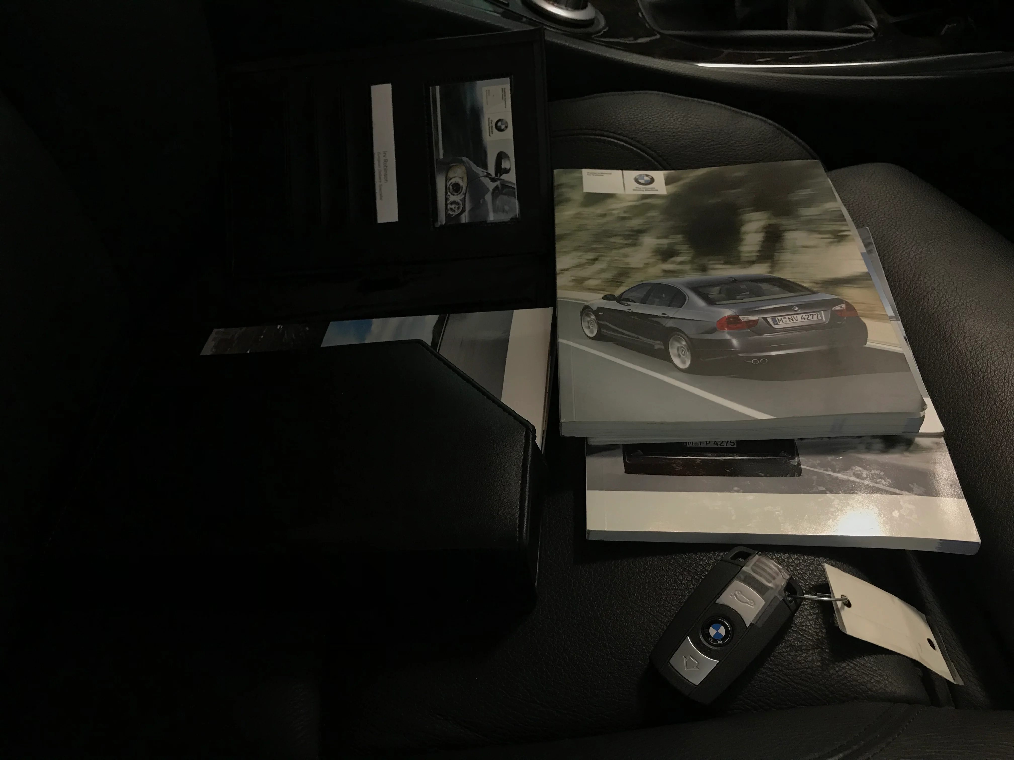 2006 BMW 330i - Image 19
