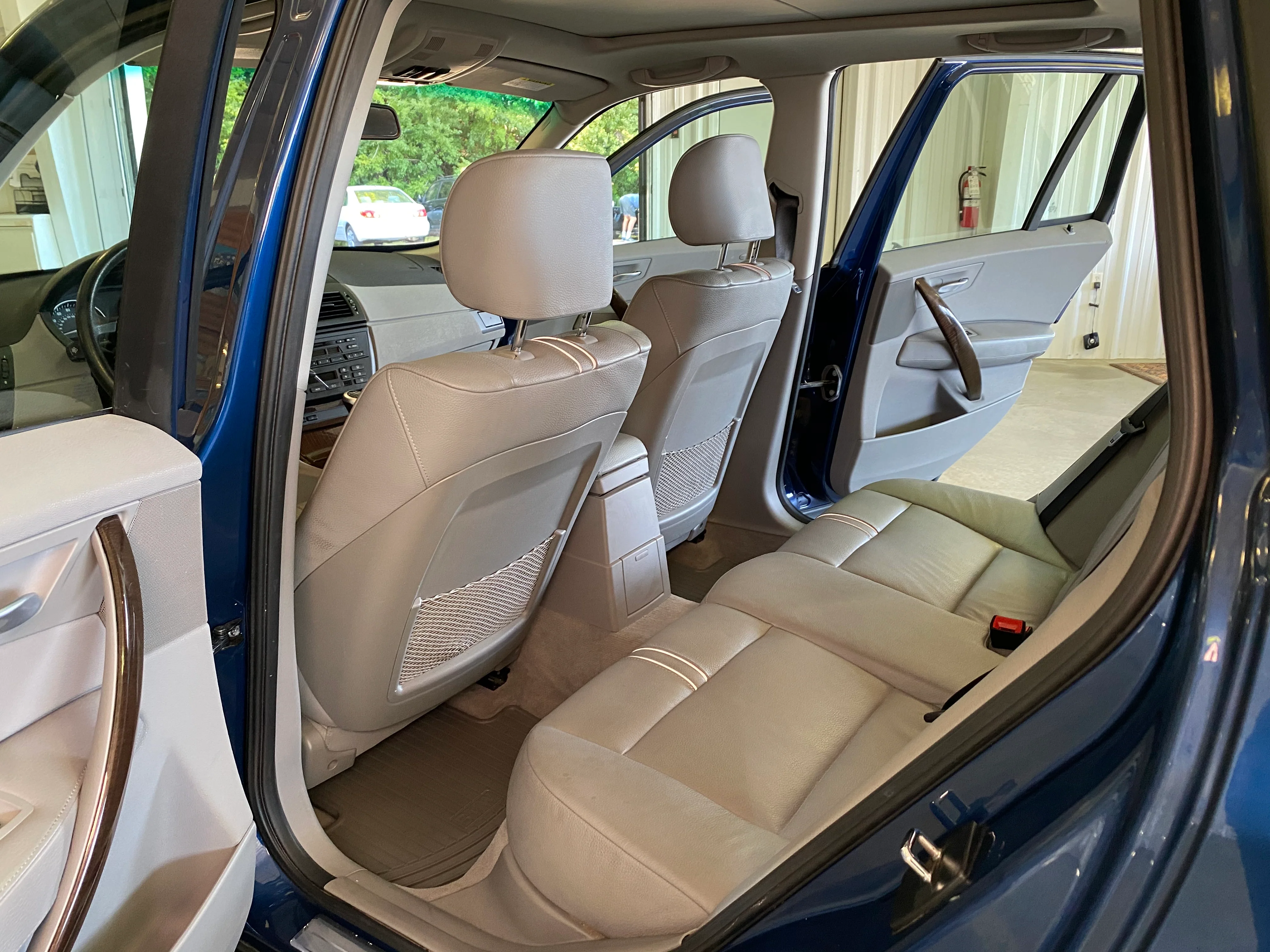 2006 BMW X3 3.0 Manual - Image 12