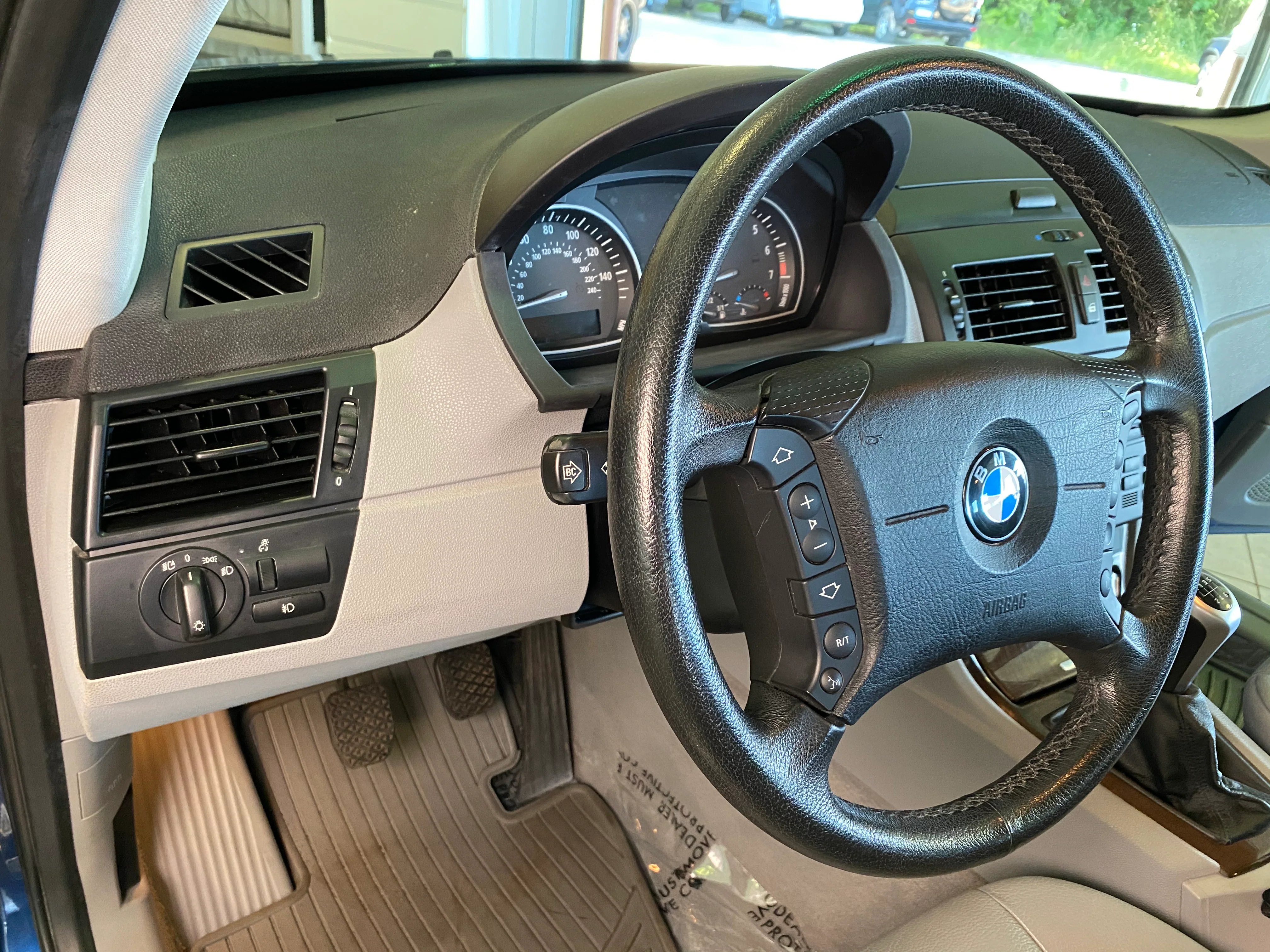 2006 BMW X3 3.0 Manual - Image 18