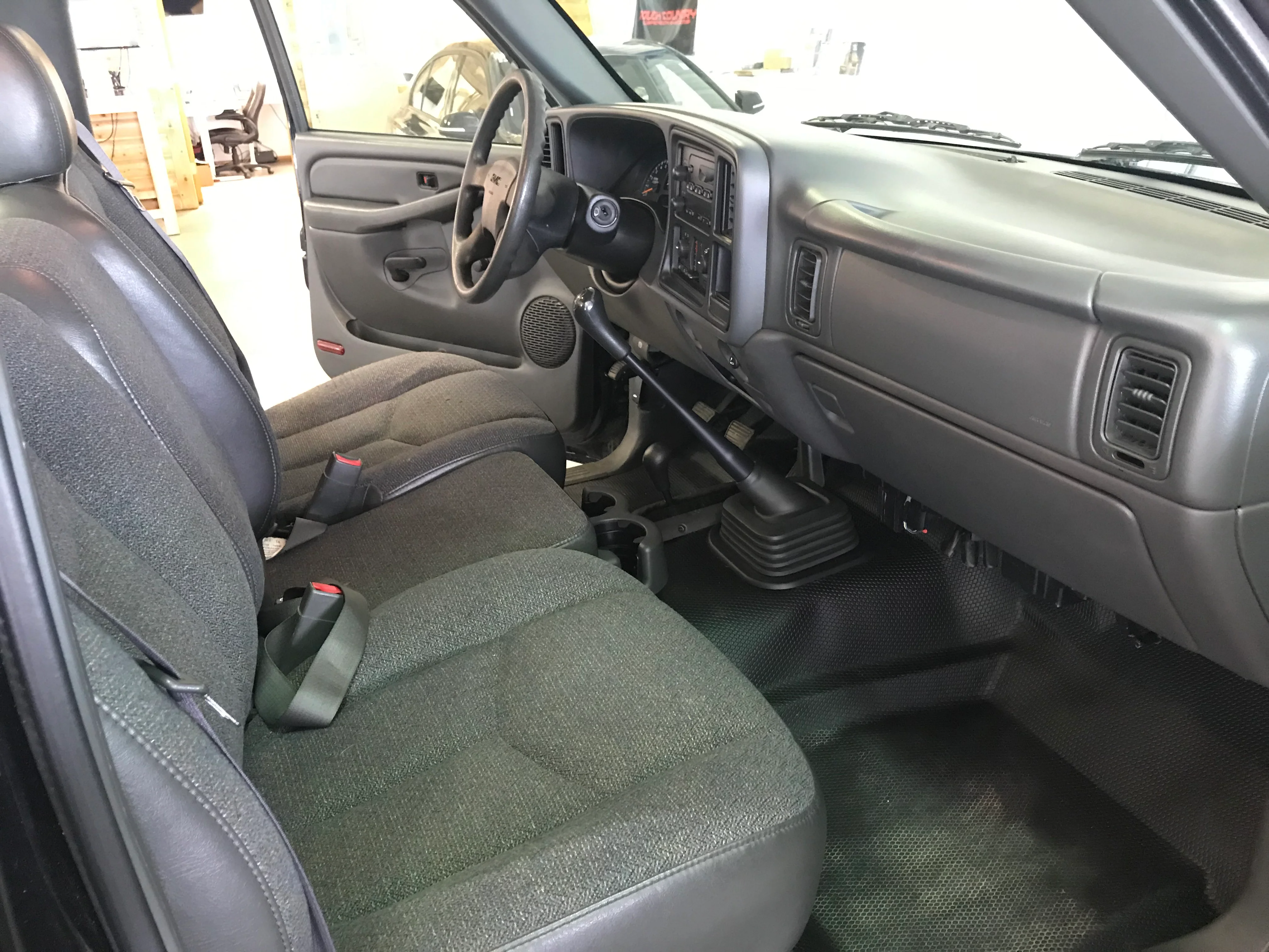 SOLD - 2006 GMC Sierra 1500 - Image 12
