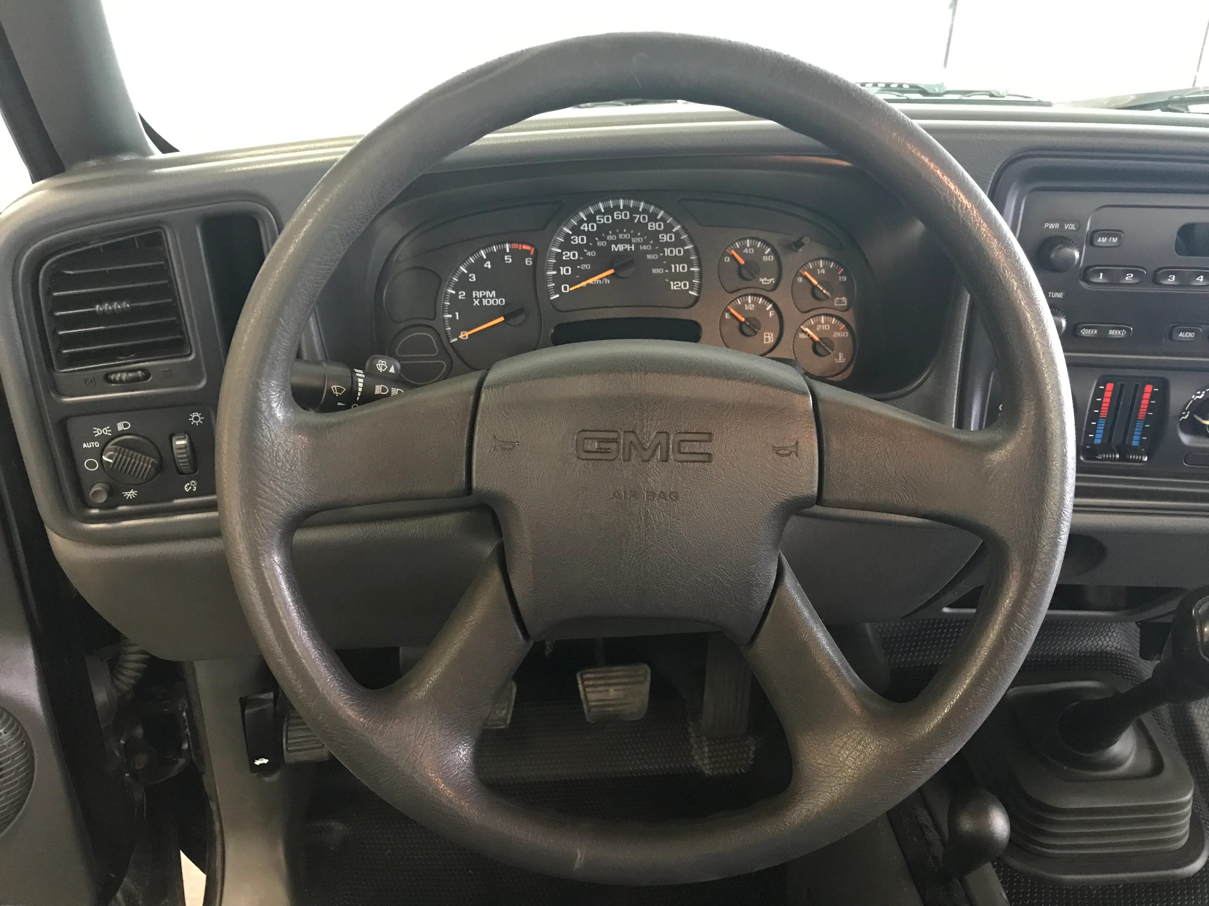 SOLD - 2006 GMC Sierra 1500 - Image 14