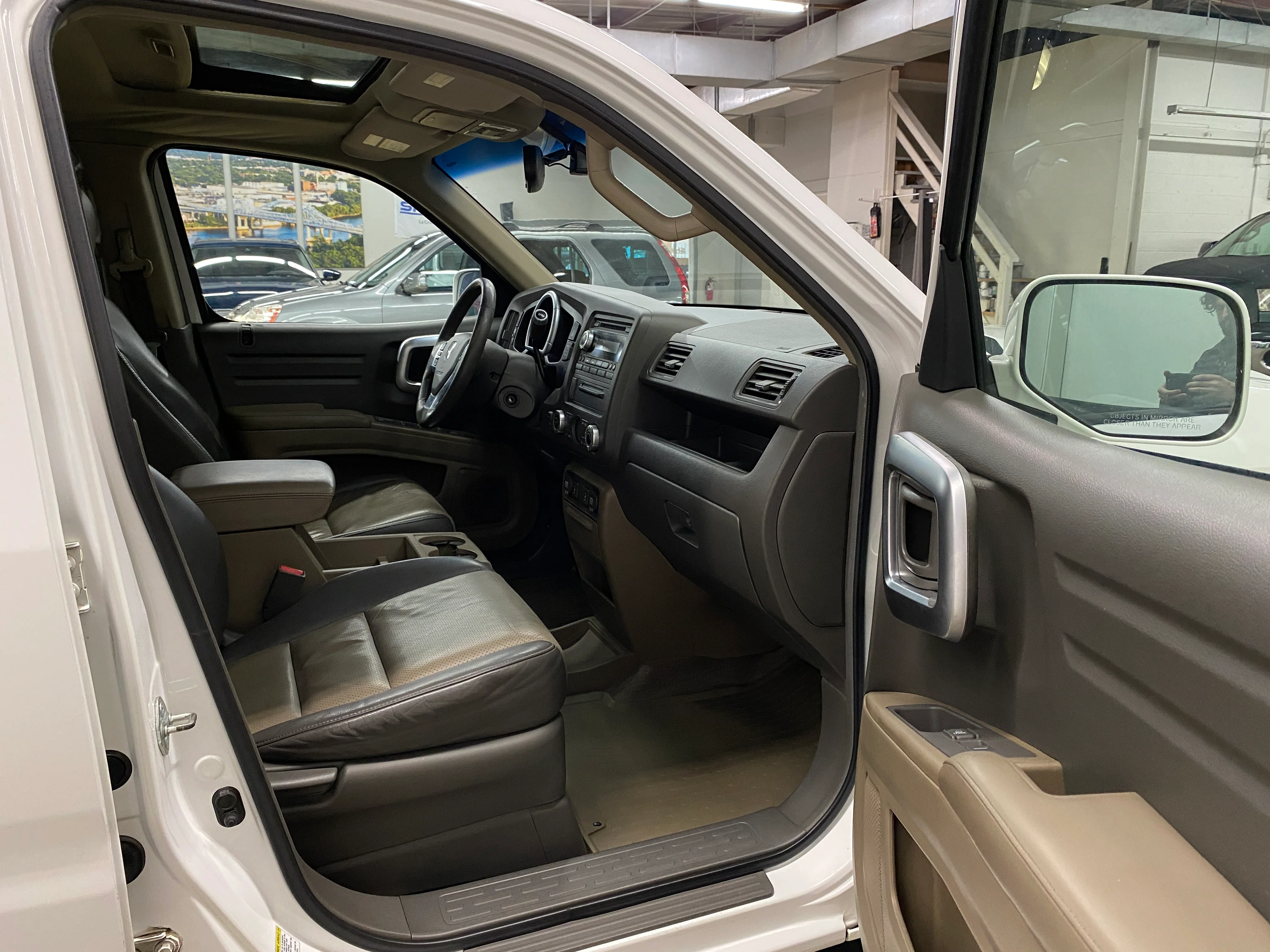 2006 Honda Ridgeline EX-L 4WD - Image 16