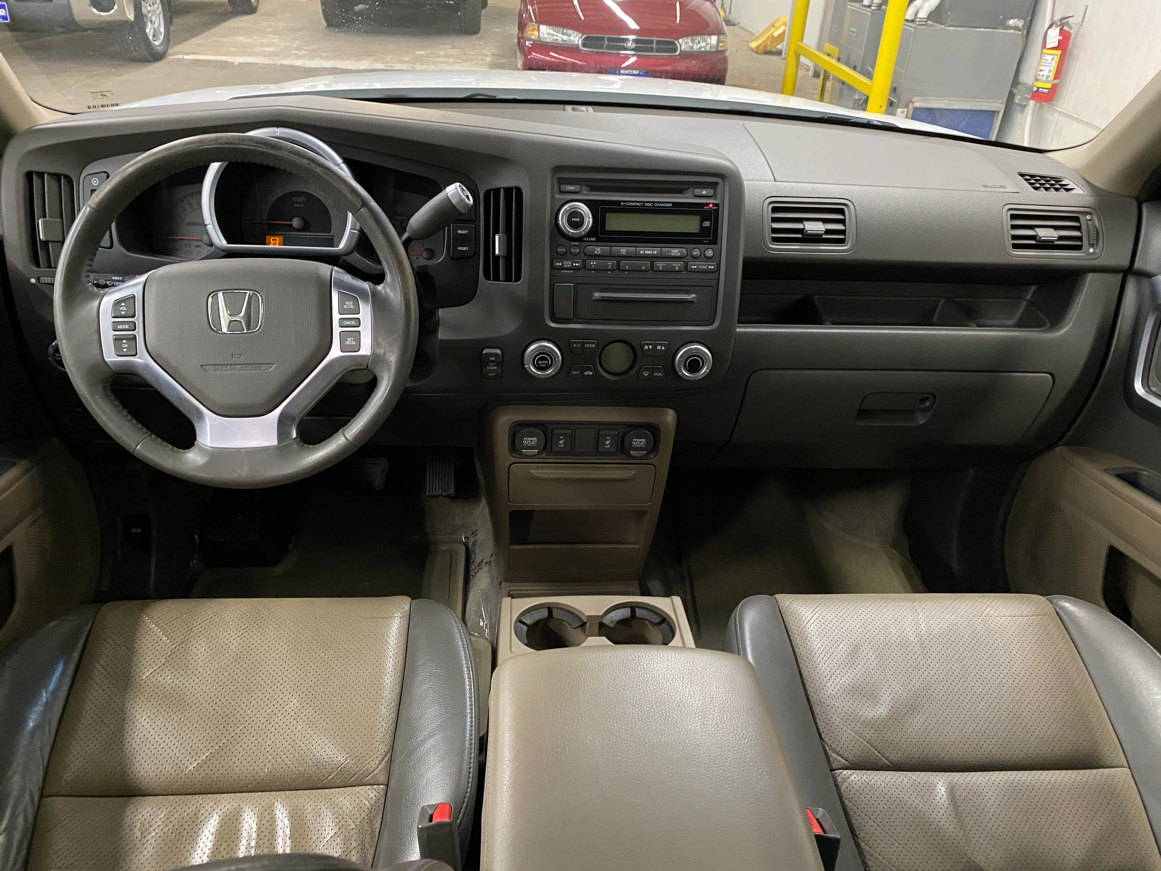 2006 Honda Ridgeline EX-L 4WD - Image 18