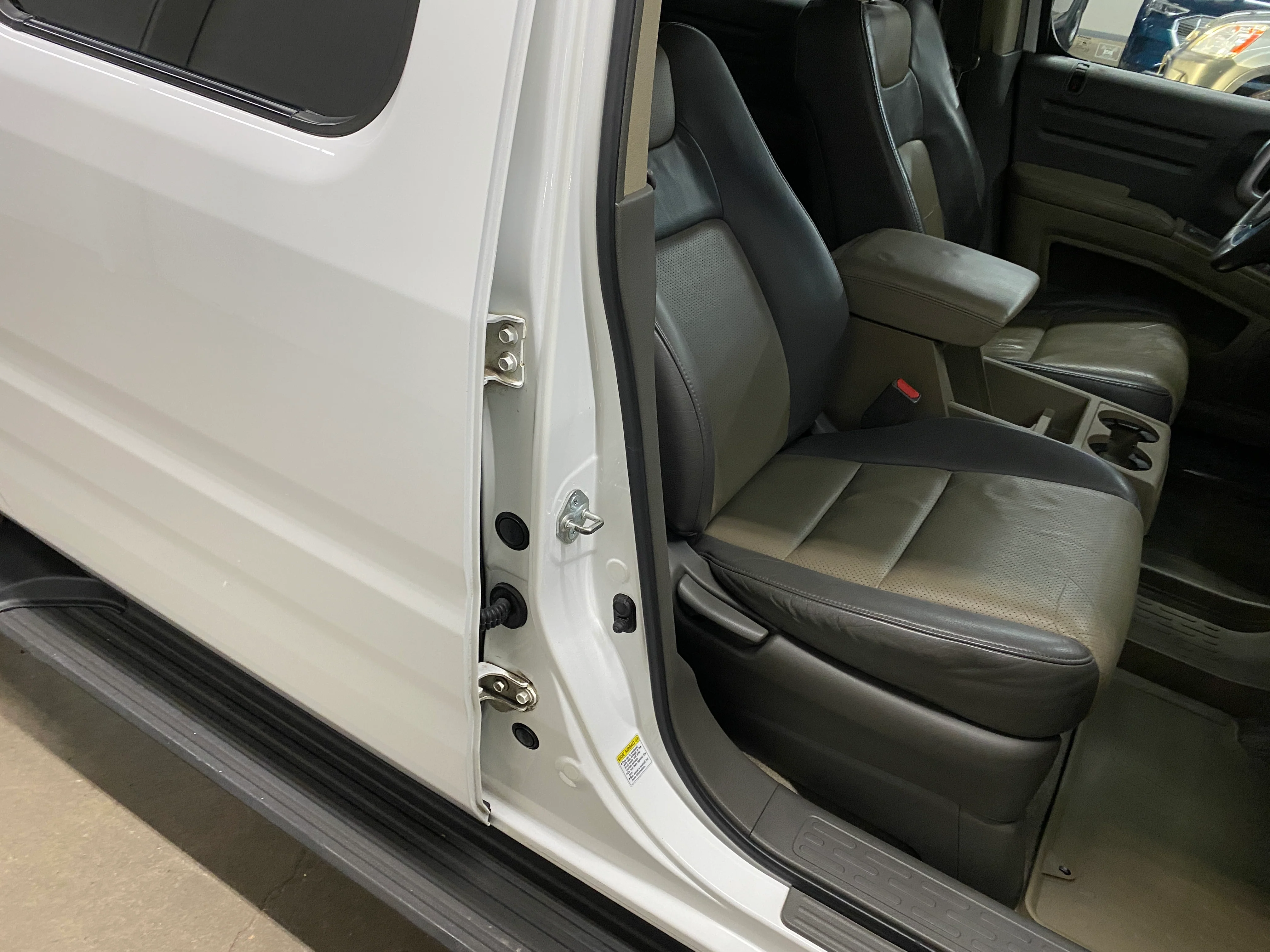 2006 Honda Ridgeline EX-L 4WD - Image 48