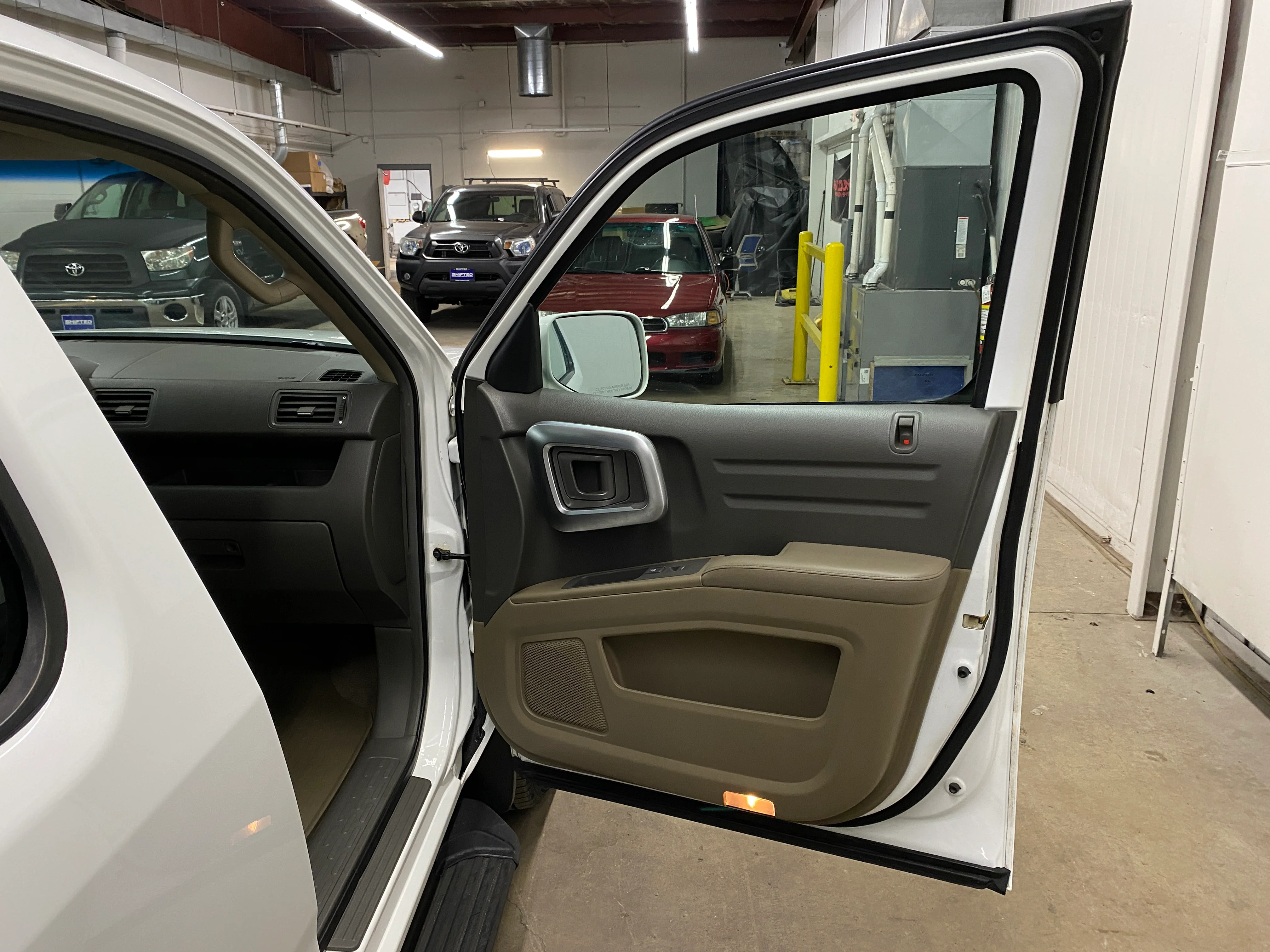 2006 Honda Ridgeline EX-L 4WD - Image 49