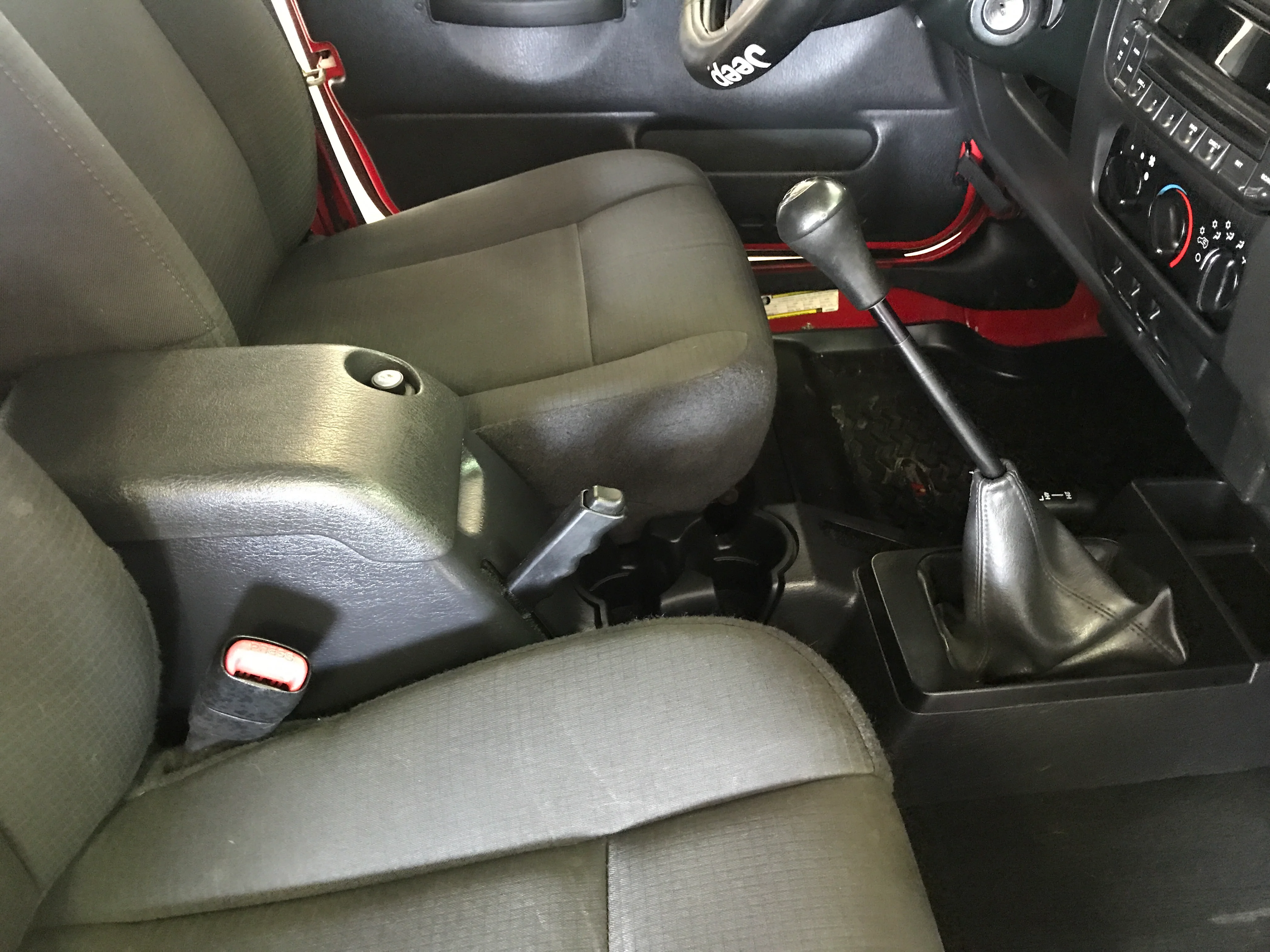 2006 Jeep Wrangler - Image 19