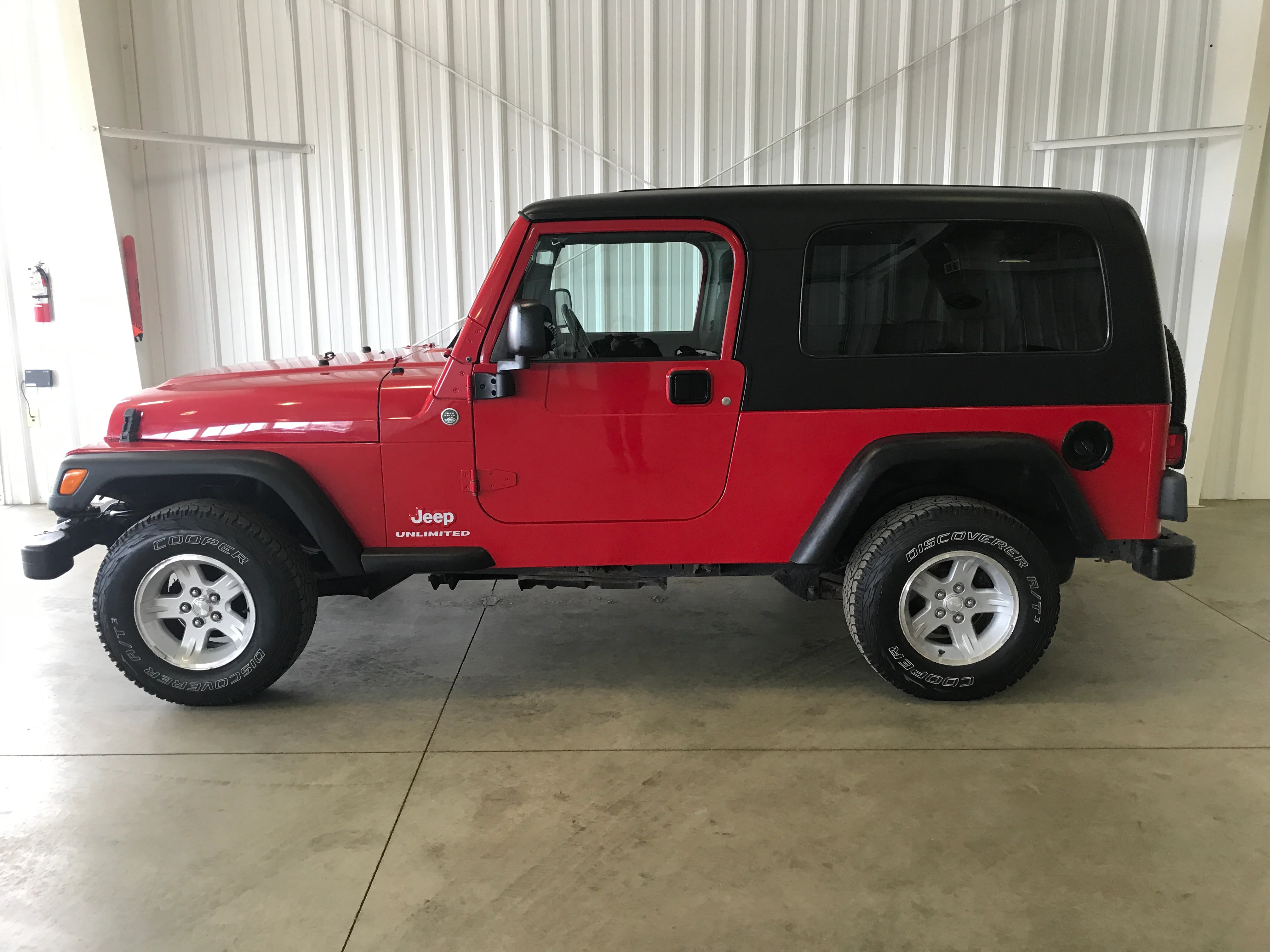 2006 JEEP WRANGLER Unlimited LWB - Image 2