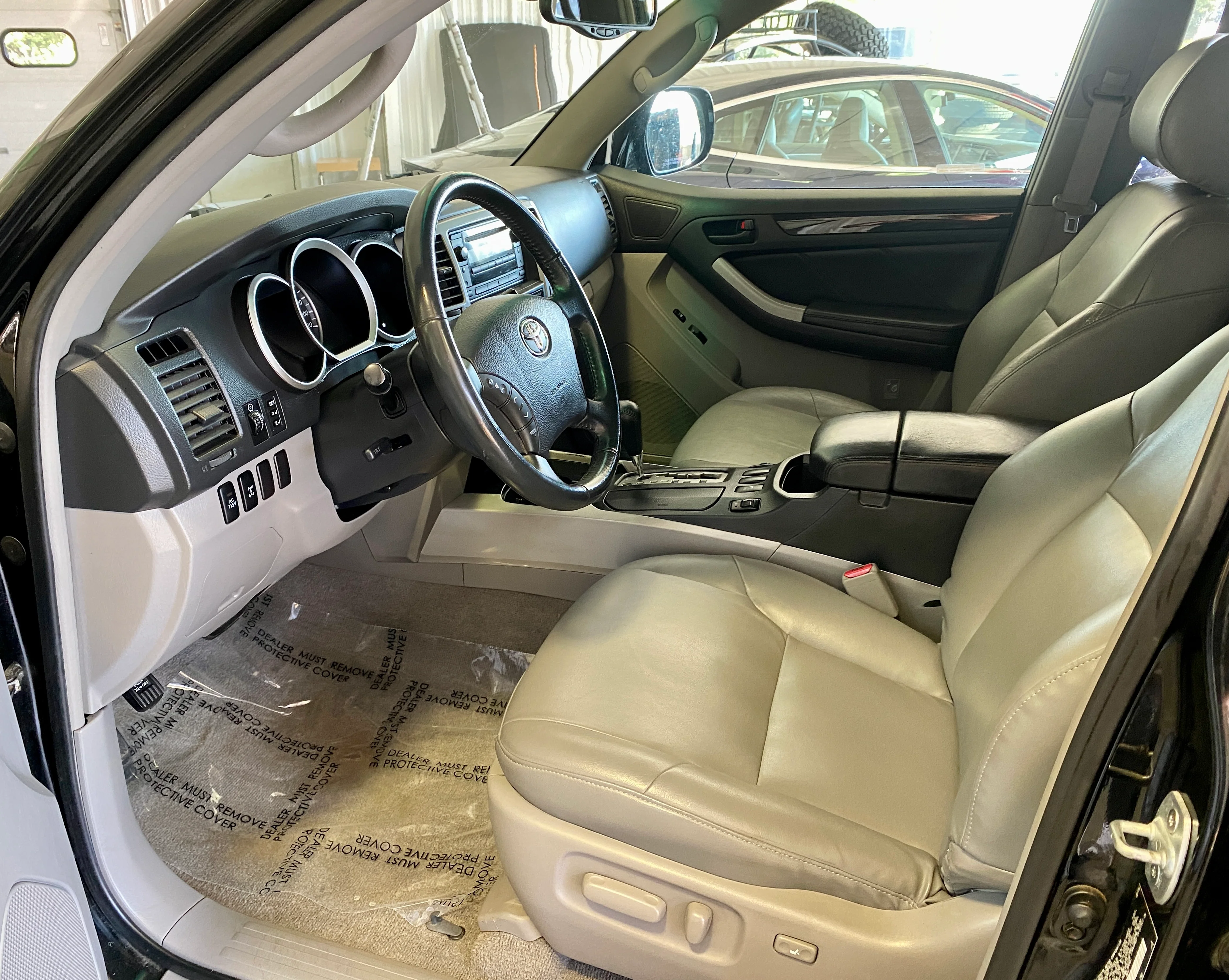 2006 Toyota 4Runner Limited 4WD V6 7 Passenger - Image 10