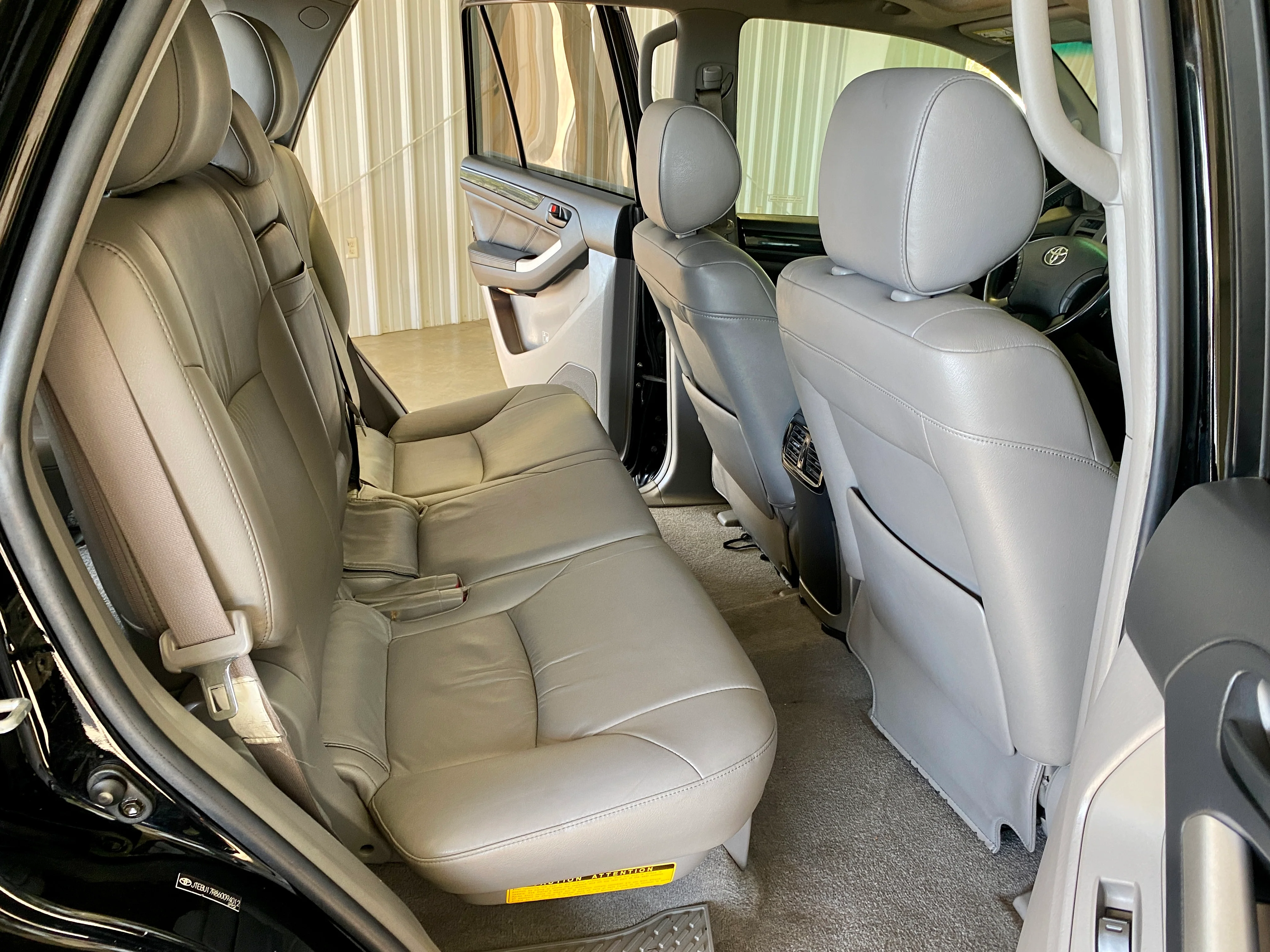 2006 Toyota 4Runner Limited 4WD V6 7 Passenger - Image 13