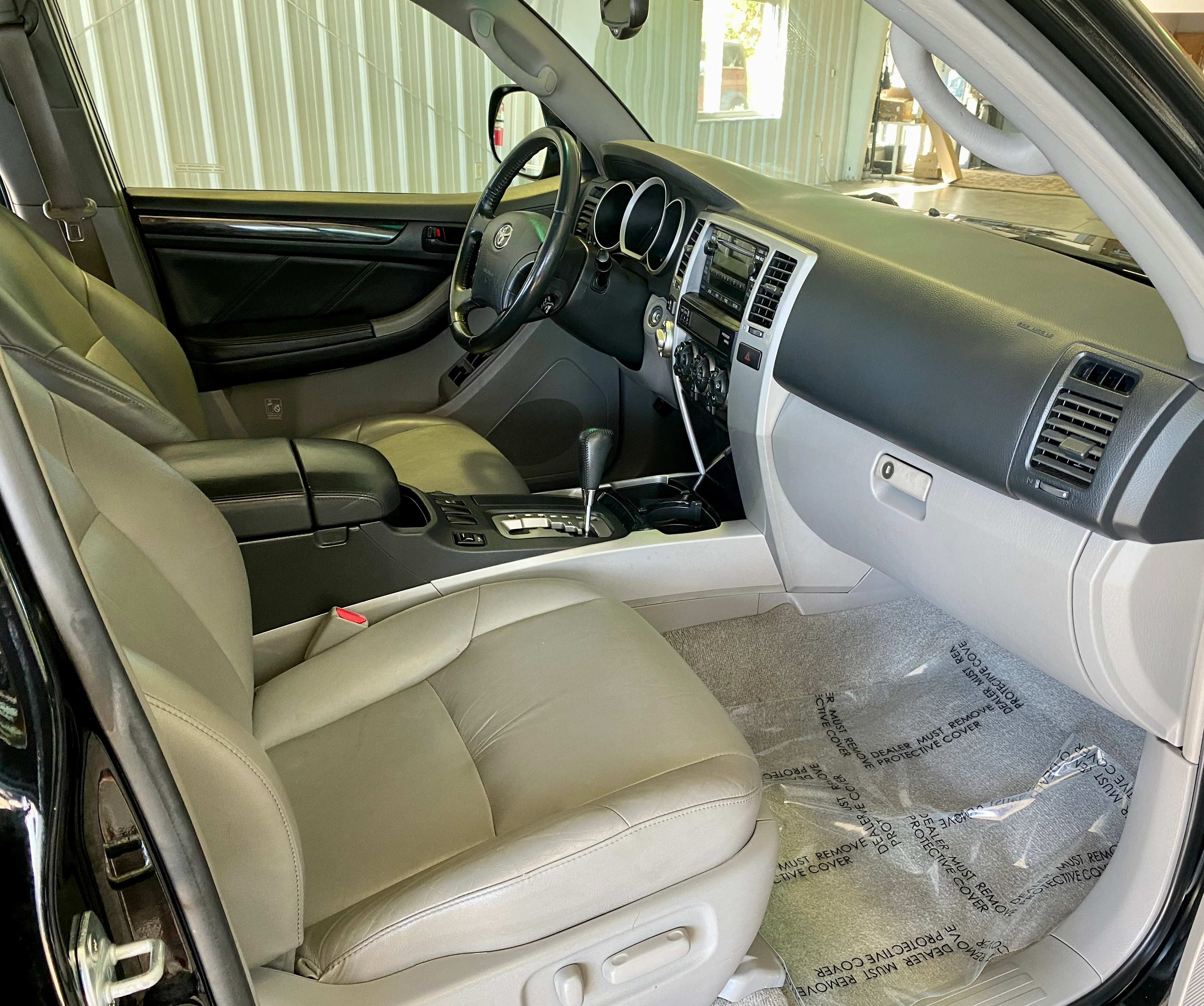 2006 Toyota 4Runner Limited 4WD V6 7 Passenger - Image 14