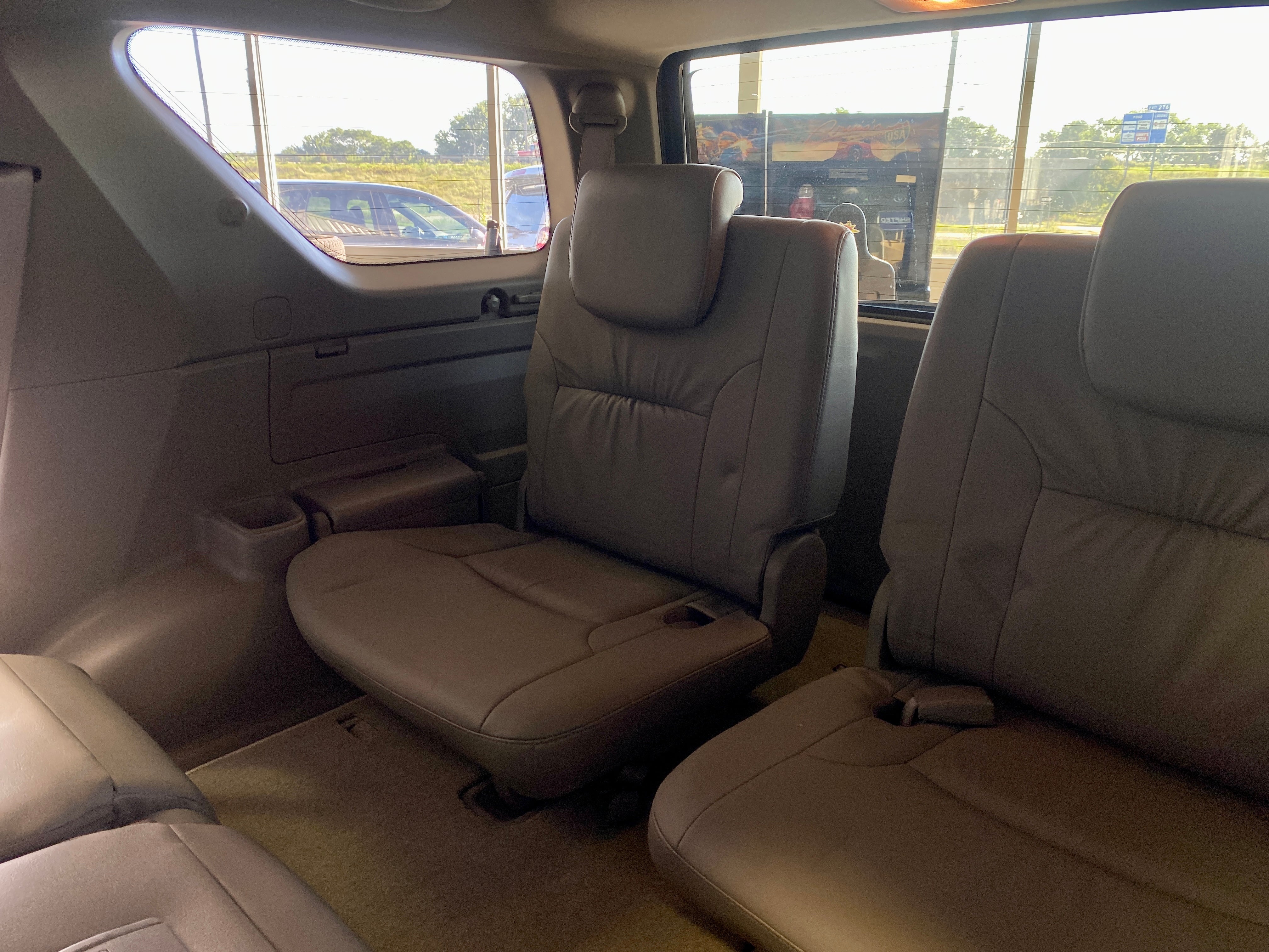 2006 Toyota 4Runner Limited 4WD V6 7 Passenger - Image 17