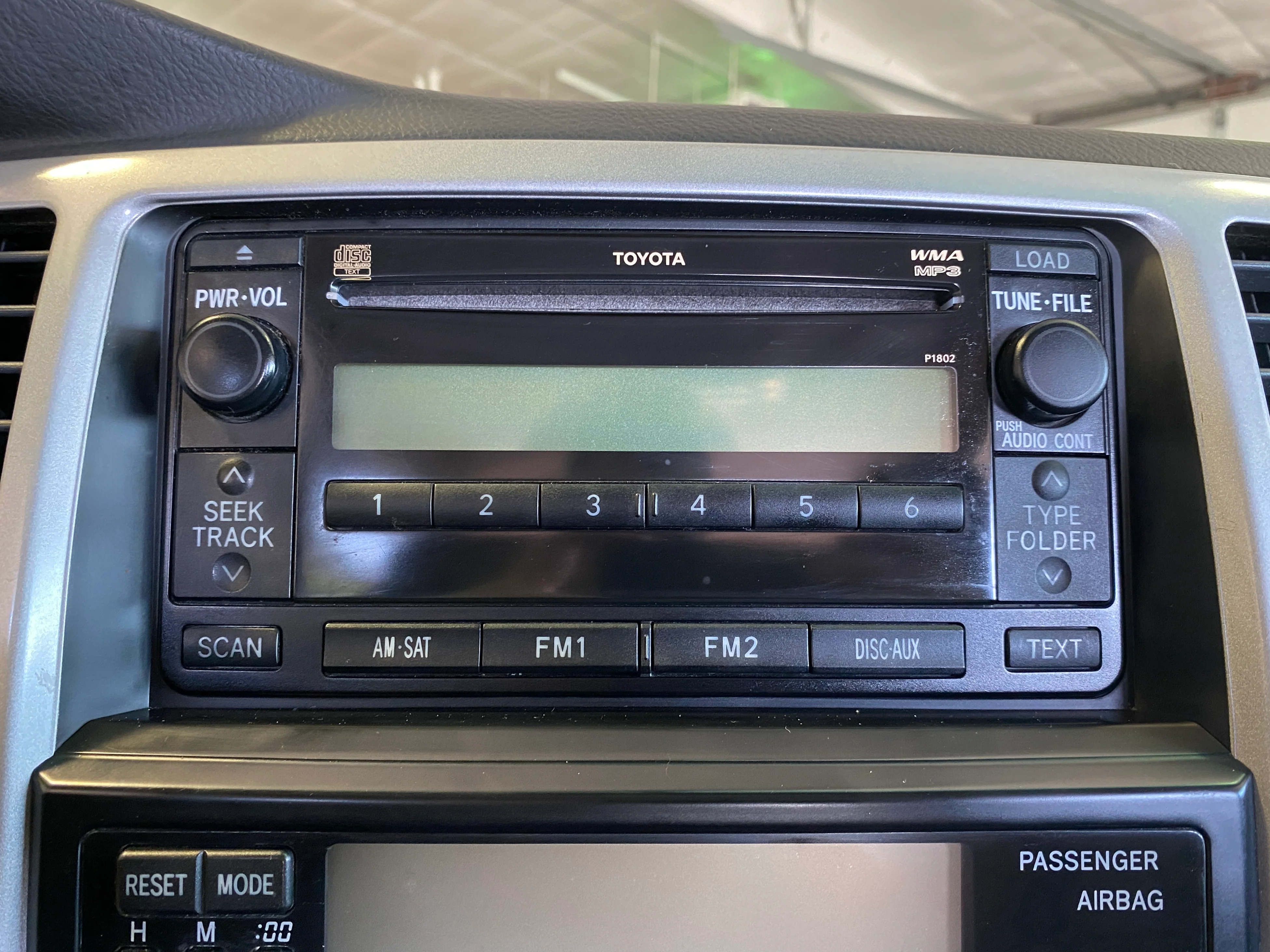 2006 Toyota 4Runner Limited 4WD V6 7 Passenger - Image 21