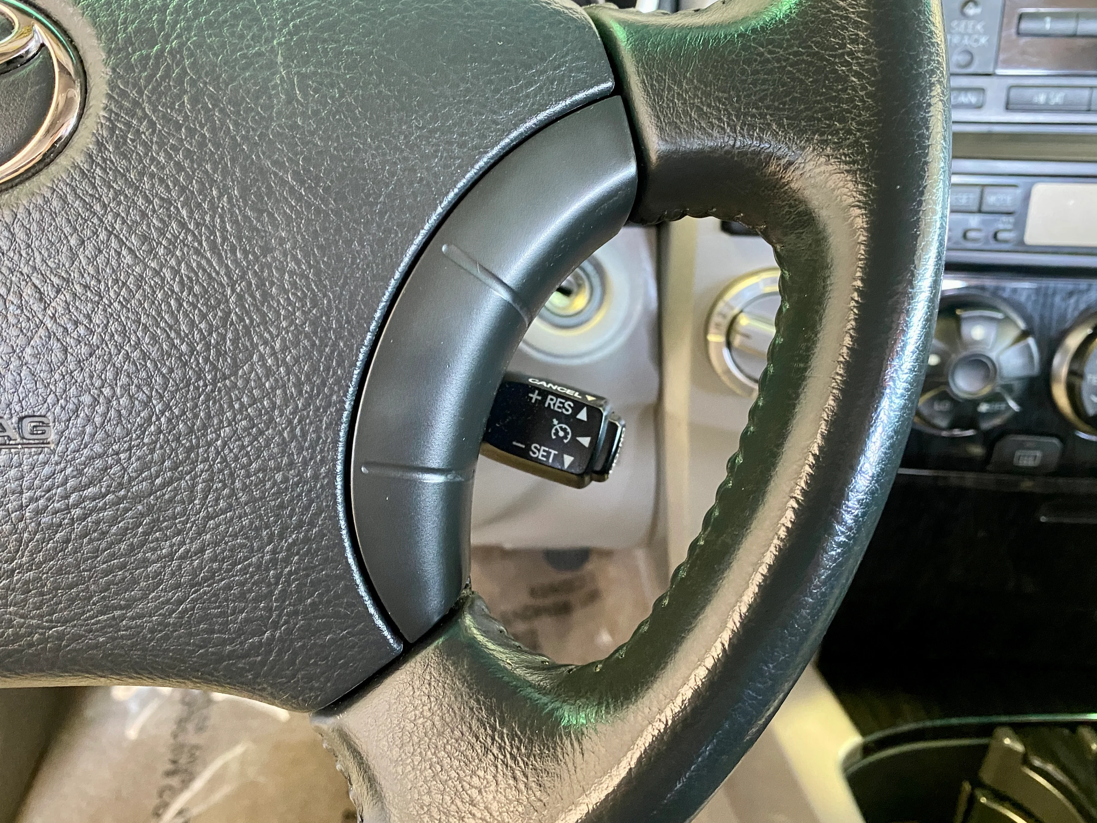 2006 Toyota 4Runner Limited 4WD V6 7 Passenger - Image 24