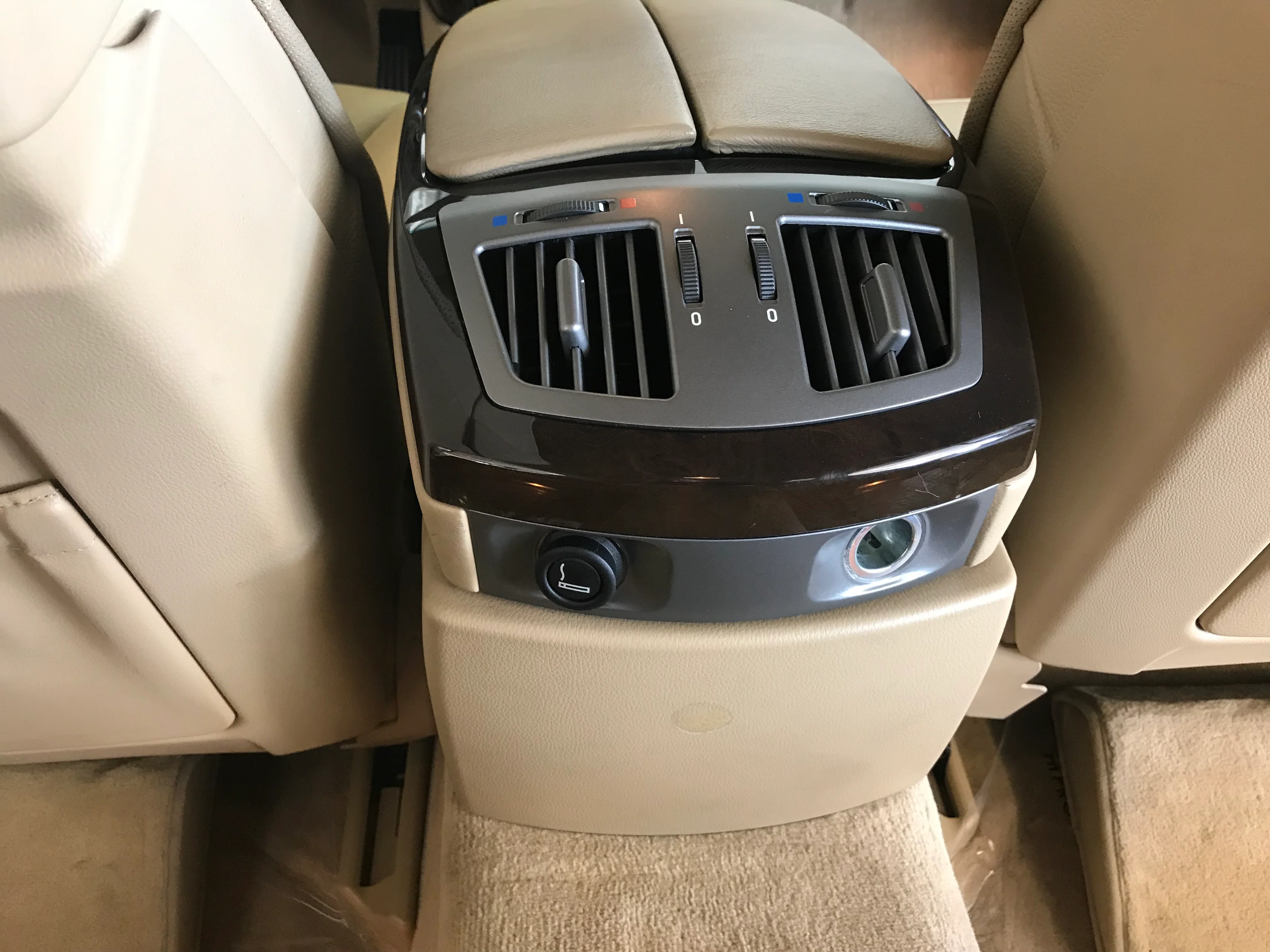 2007 BMW 750li - Image 20