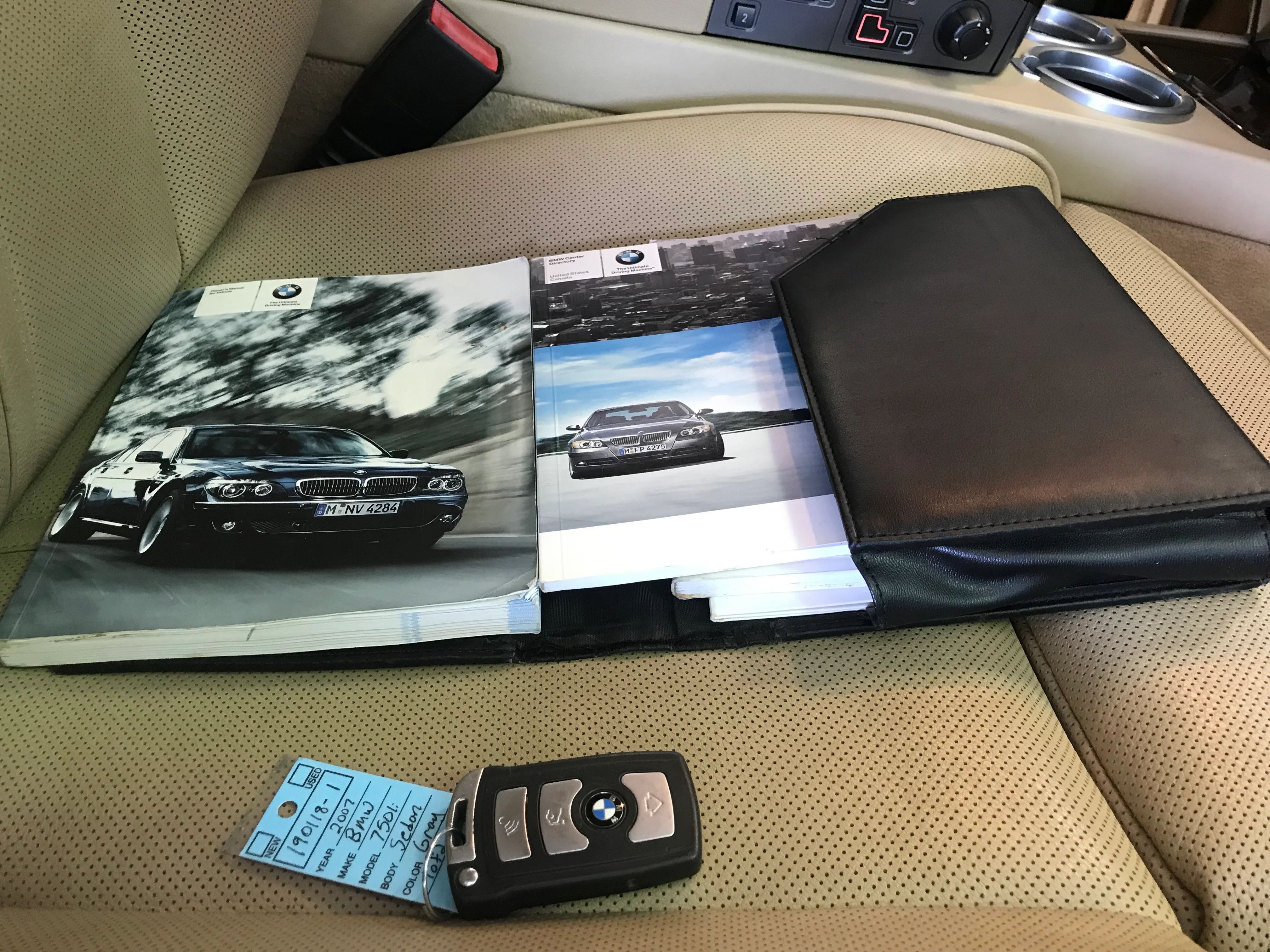2007 BMW 750li - Image 27