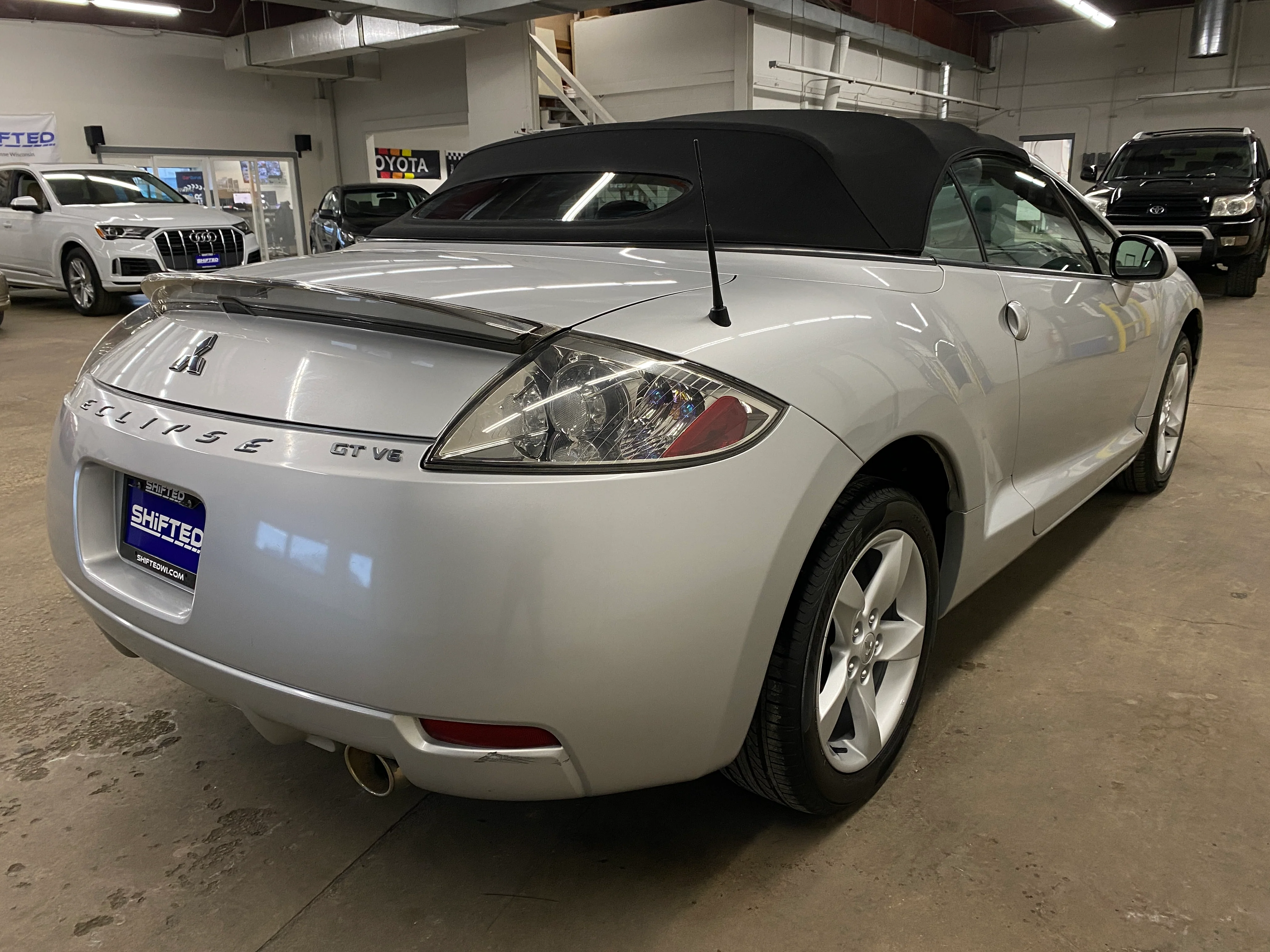 2007 Mitsubishi Eclipse Spyder GT Manual - Image 13