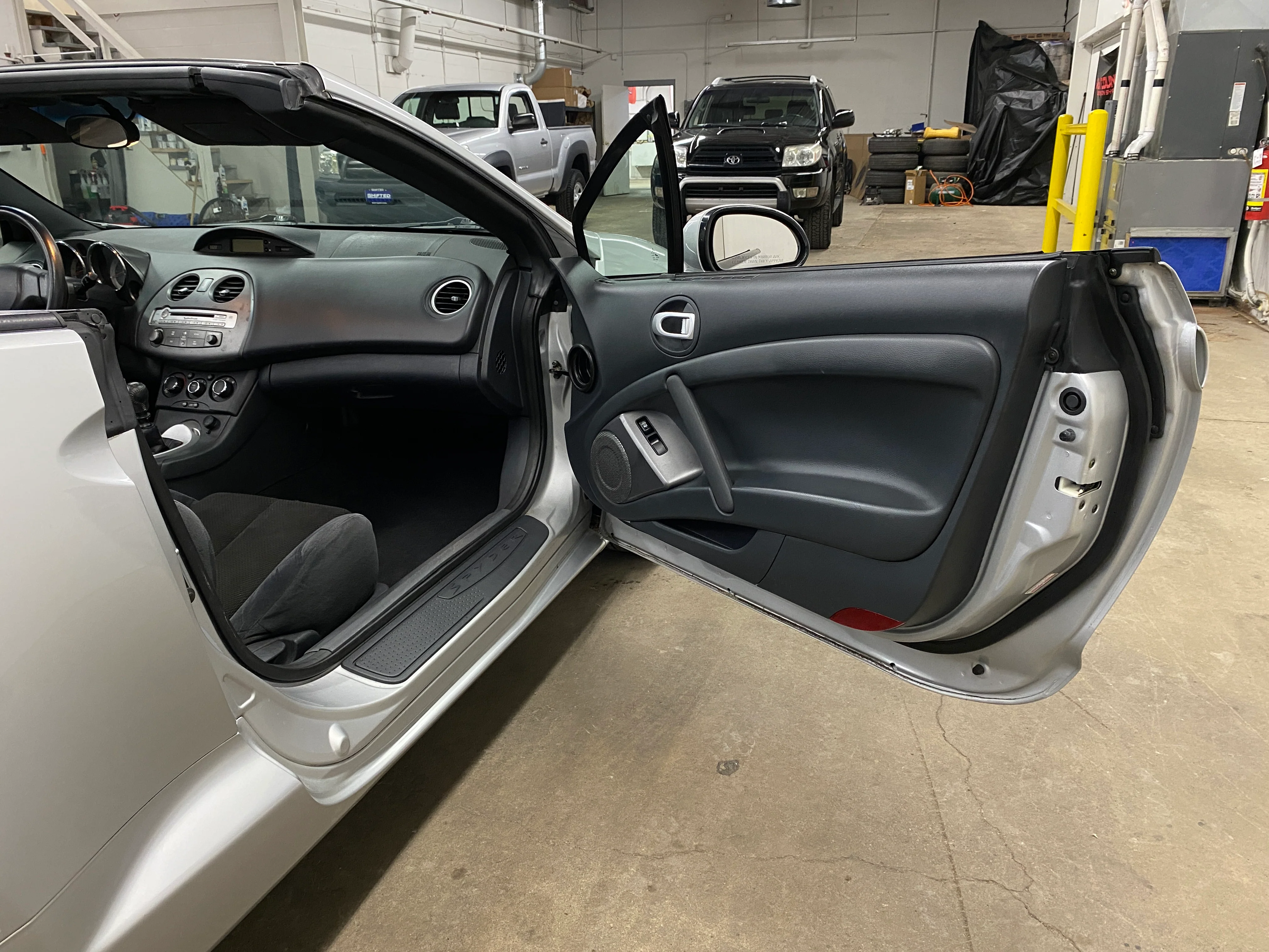 2007 Mitsubishi Eclipse Spyder GT Manual - Image 48