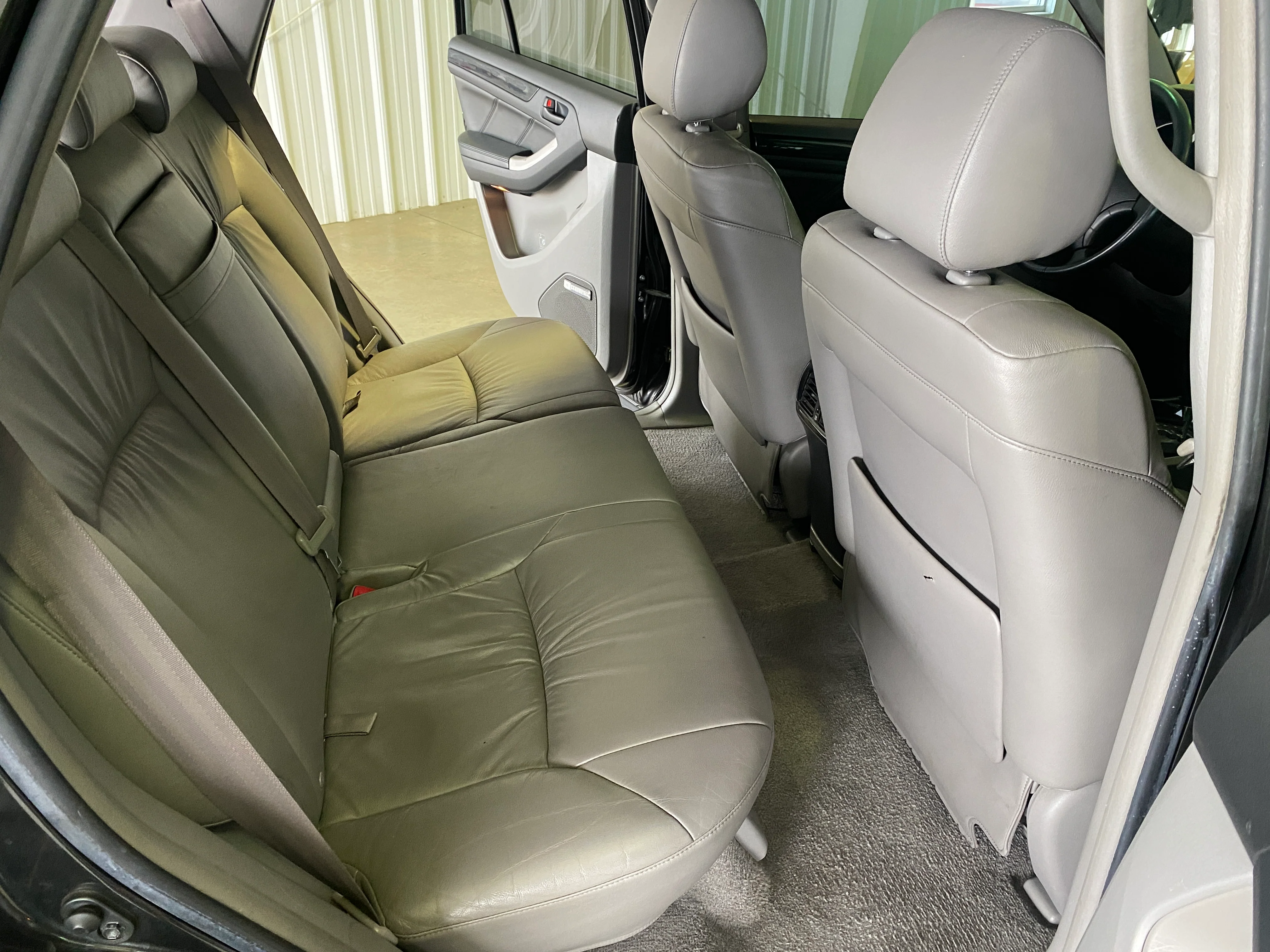 2007 Toyota 4Runner Limited 4WD - Image 14