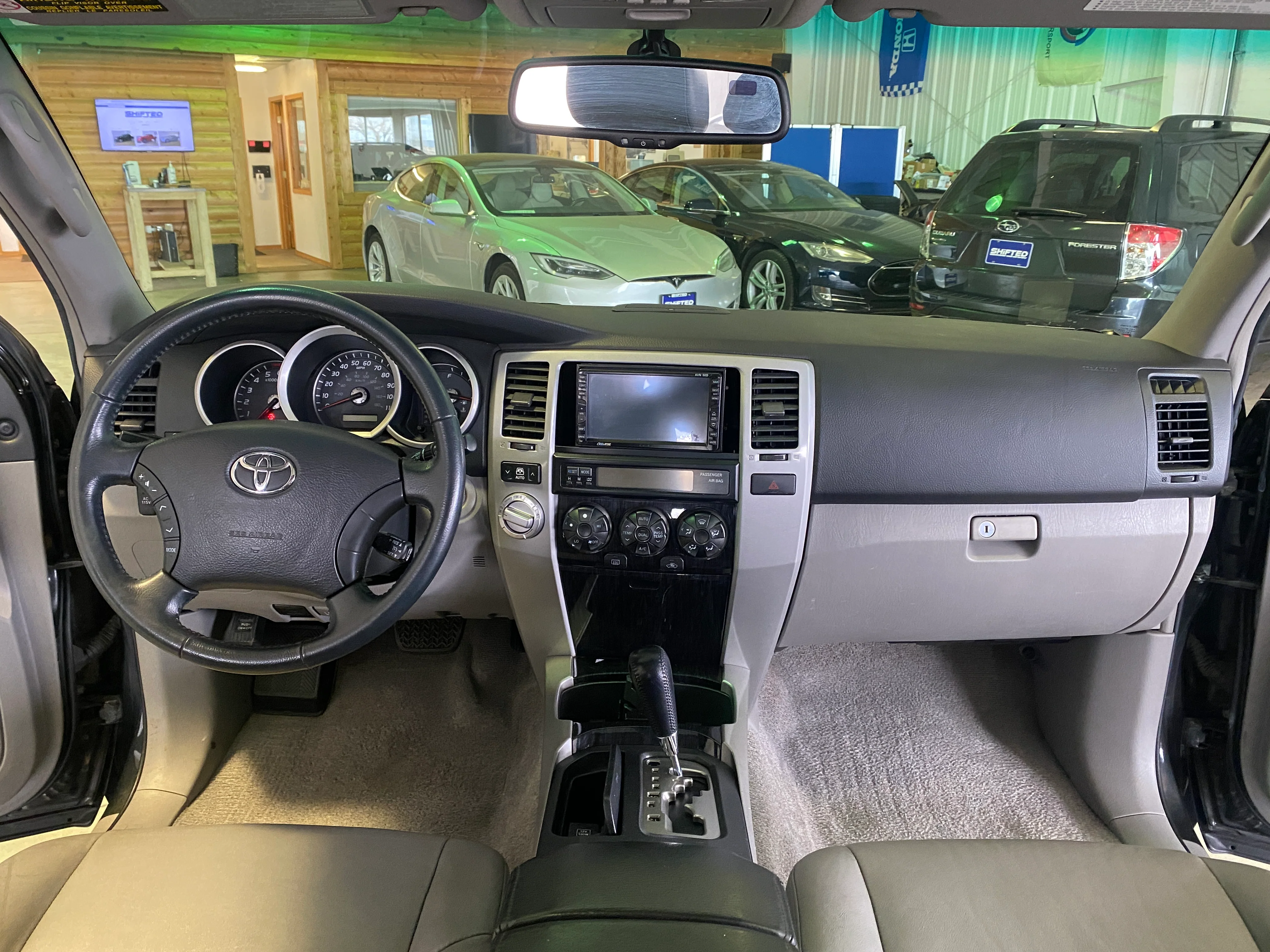 2007 Toyota 4Runner Limited 4WD - Image 16