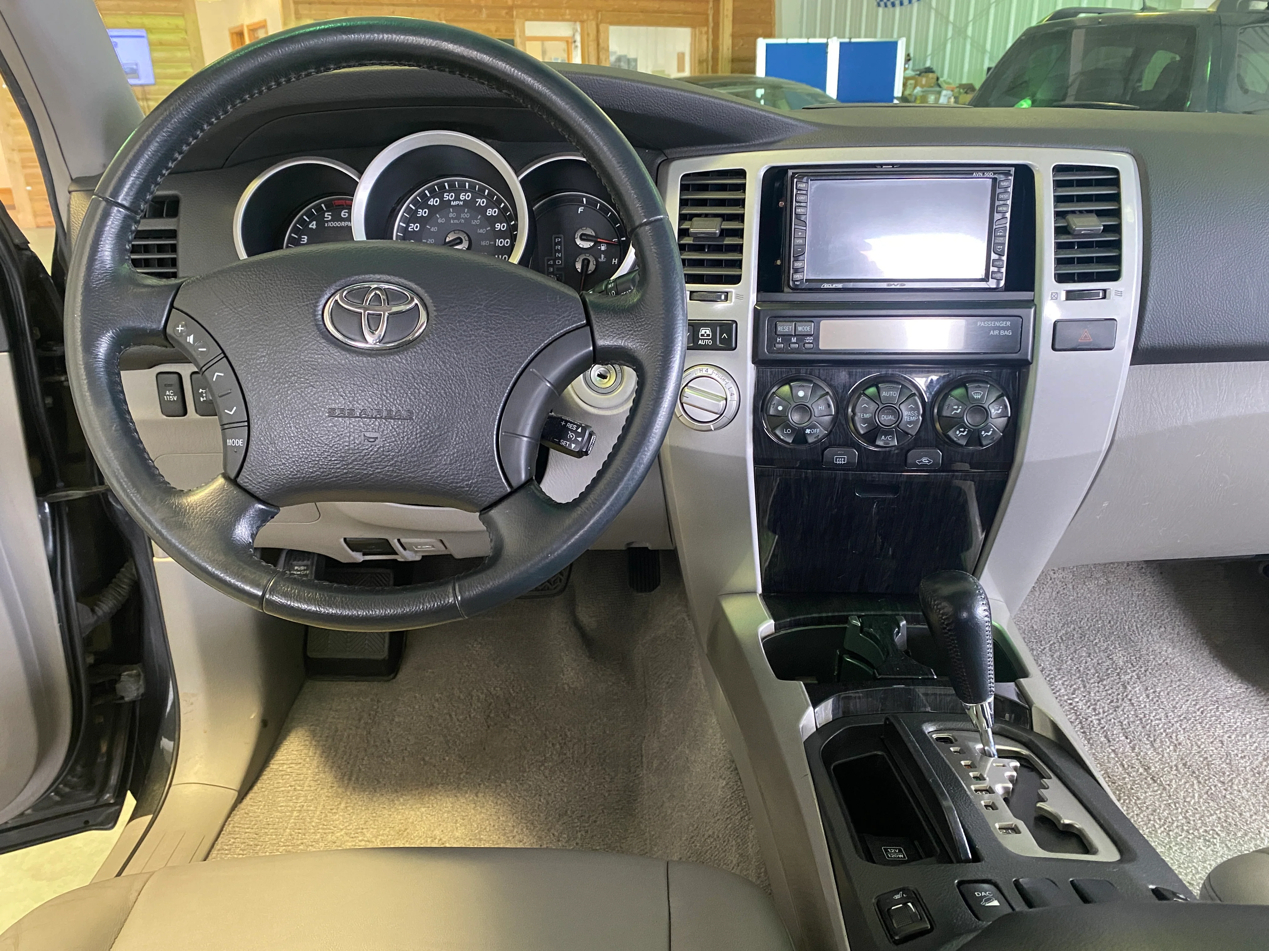 2007 Toyota 4Runner Limited 4WD - Image 17