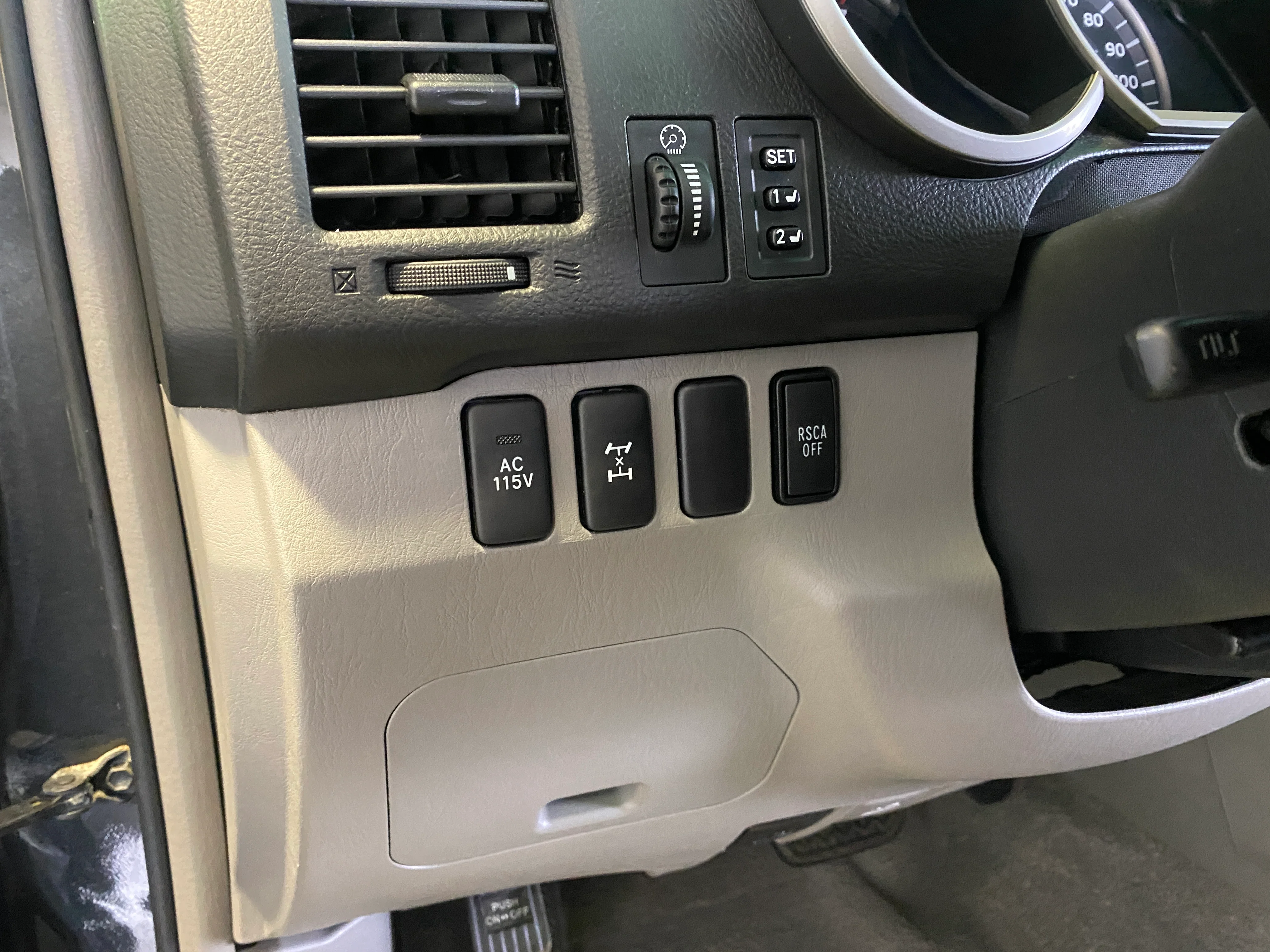2007 Toyota 4Runner Limited 4WD - Image 24