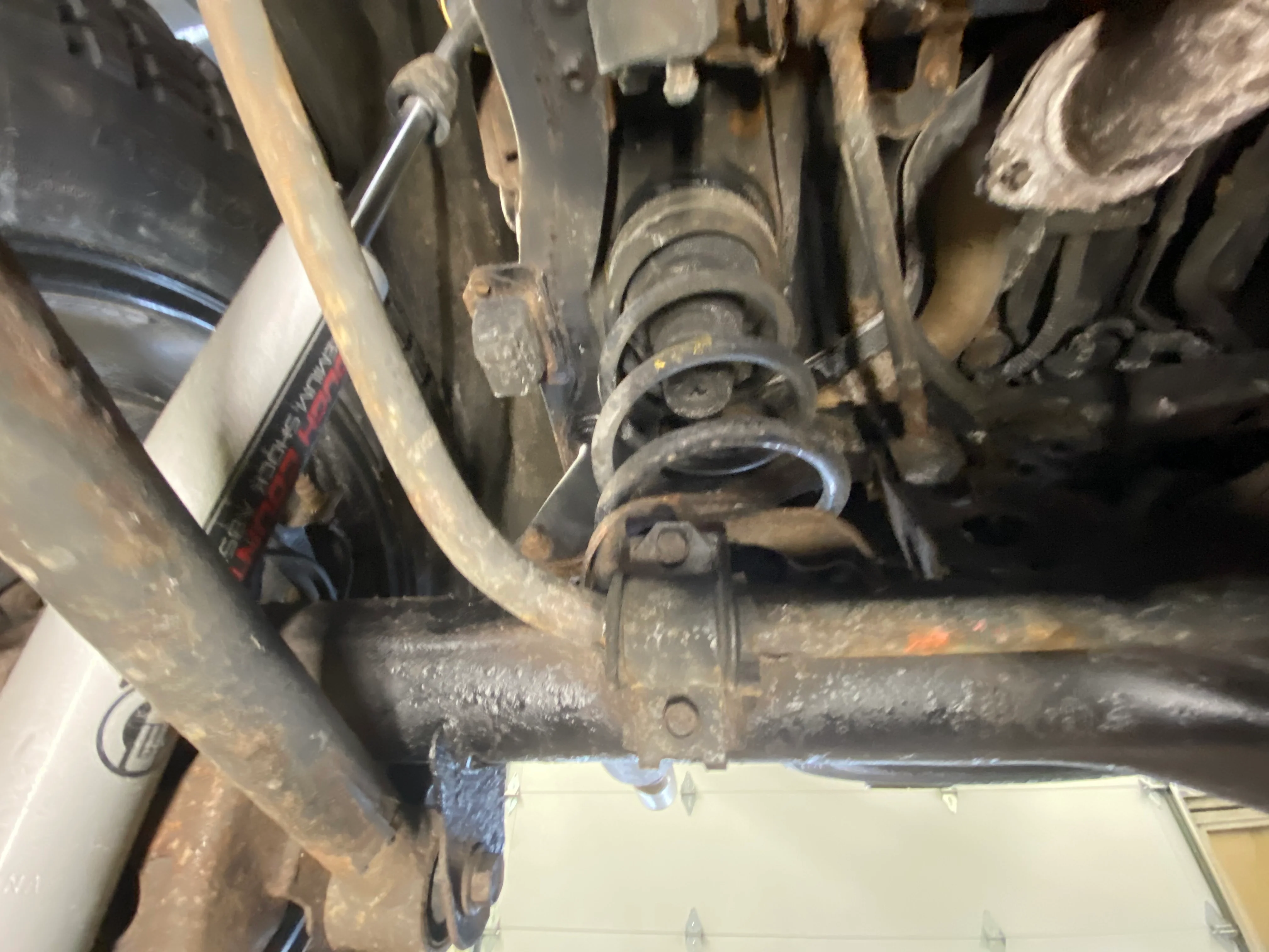 2007 Toyota 4Runner SR5 V6 Undercarriage Photos - Image 24