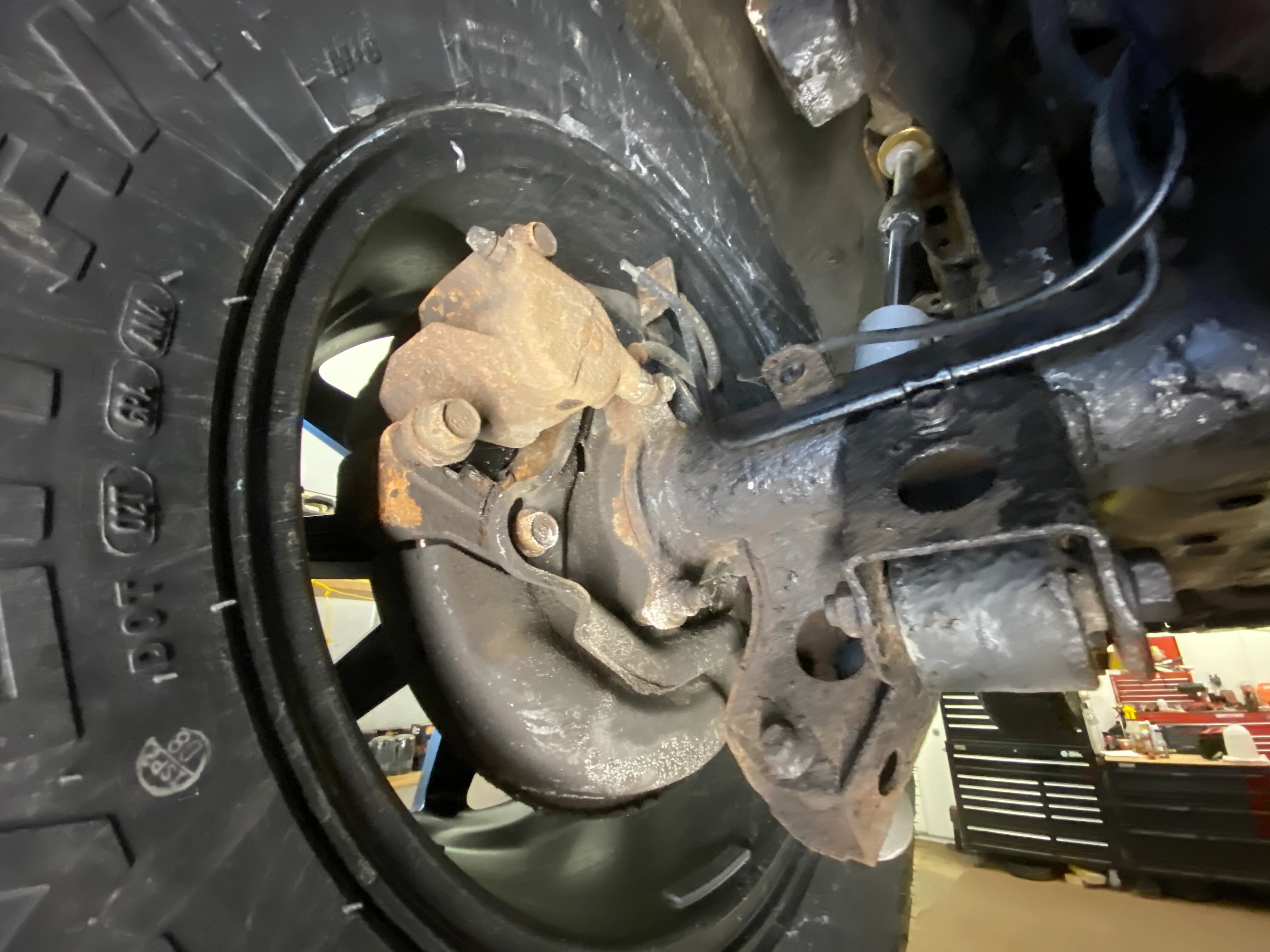 2007 Toyota 4Runner SR5 V6 Undercarriage Photos - Image 30